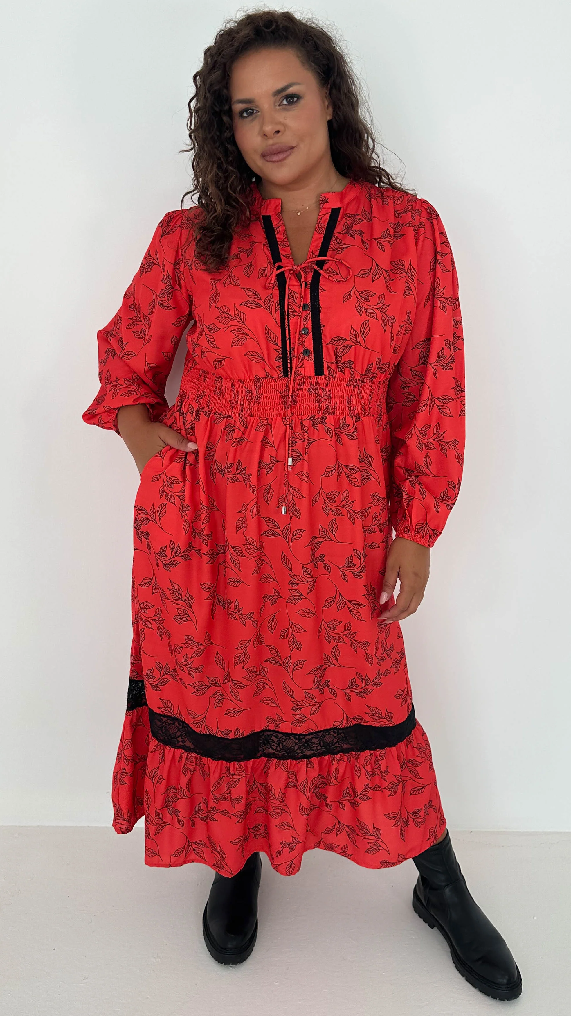 CurveWow Lace Insert Printed Midi Dress Red Leaf - Image 5