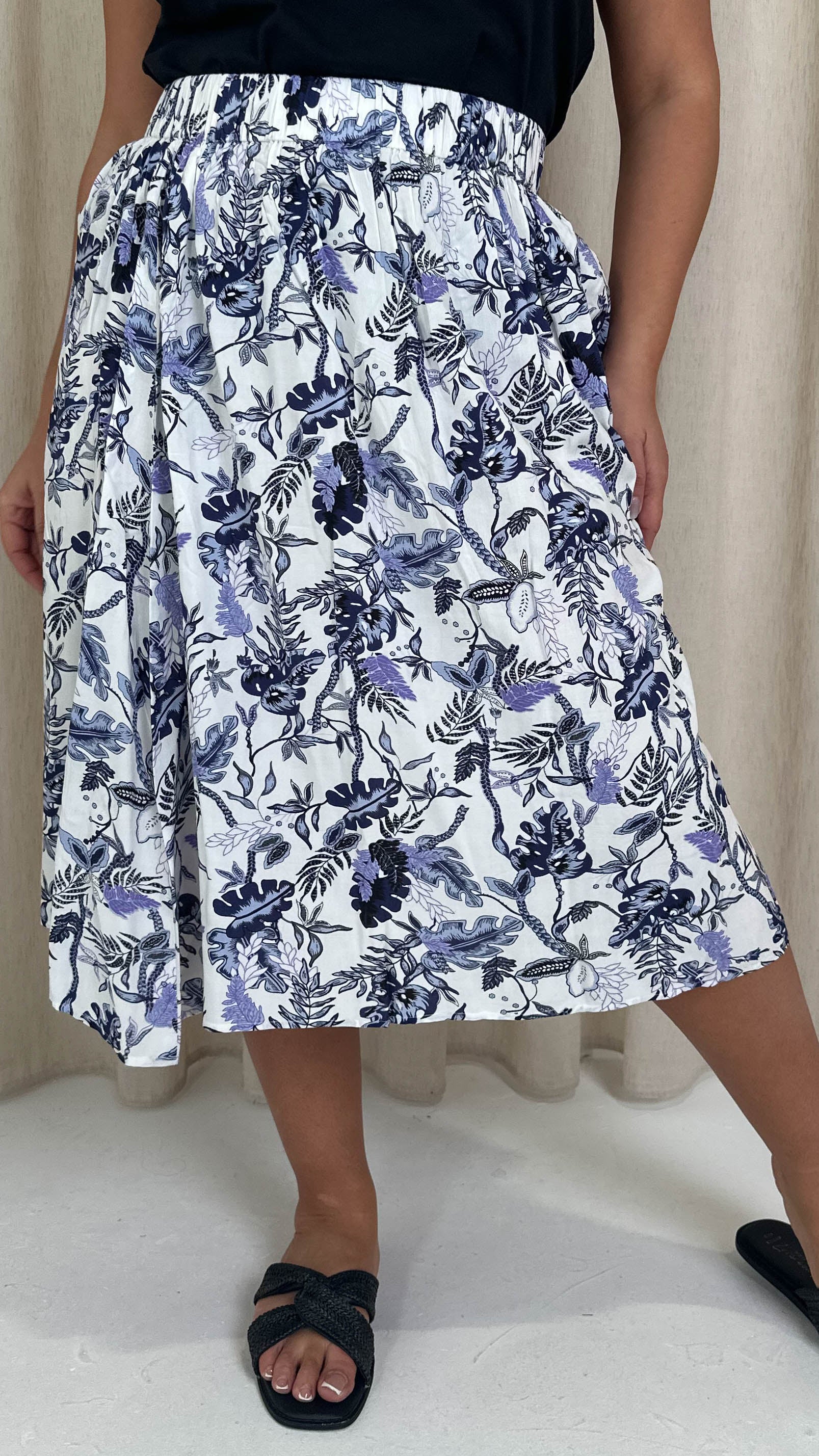 CurveWow Aline Midi Skirt Blue Leaf - Image 2