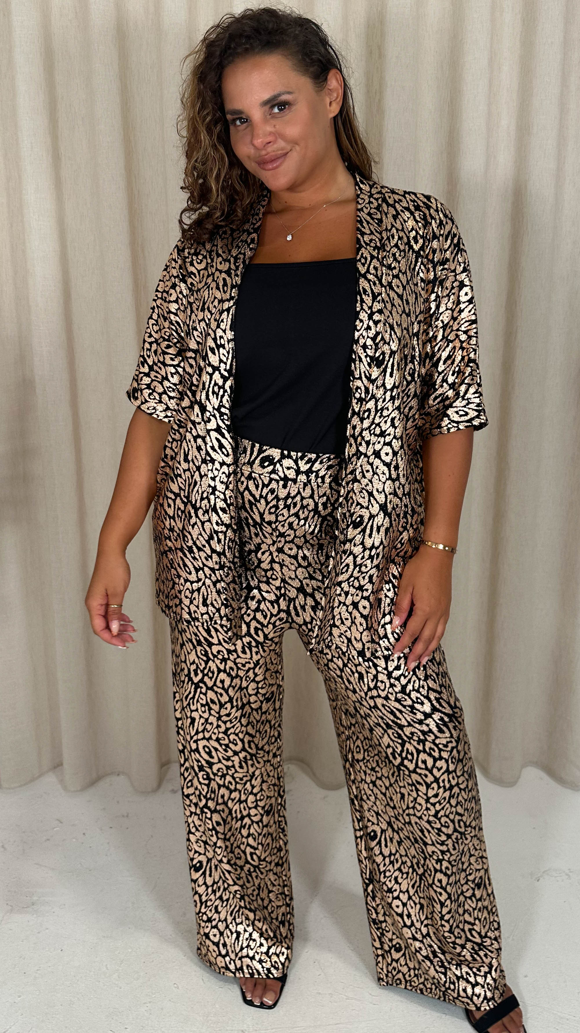 CurveWow Animal Glitter Wideleg Trourser Gold - Image 2