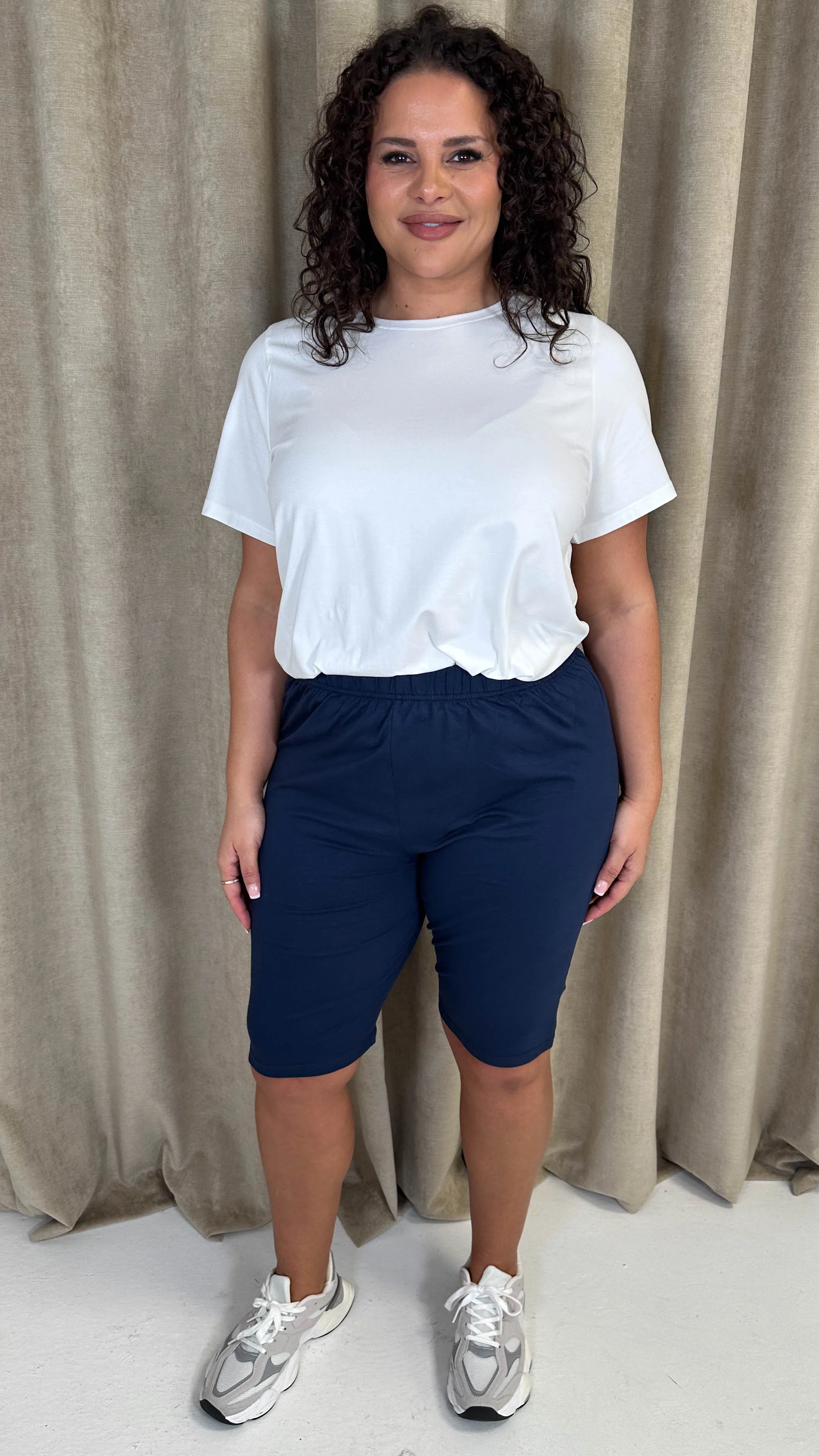 CurveWow Basic Cycling Short Navy - Image 2