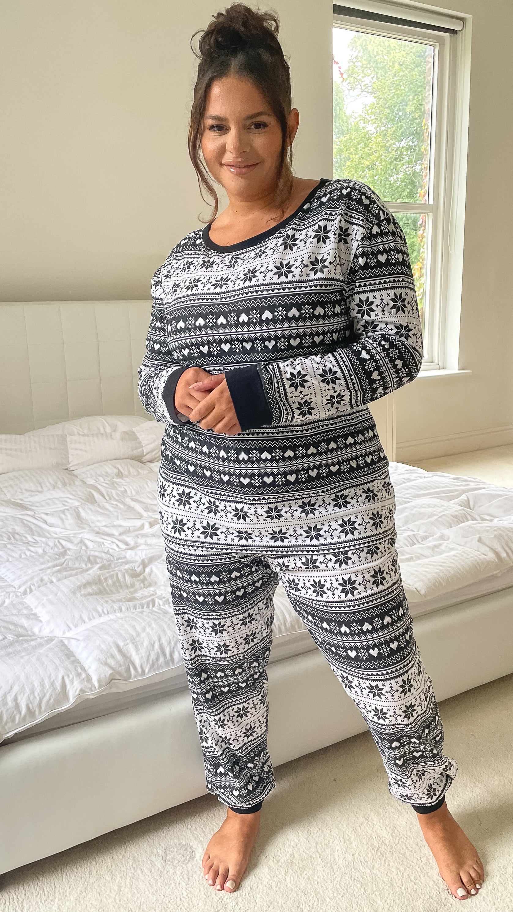 CurveWow Black & White Printed Pyjama Set - Image 3