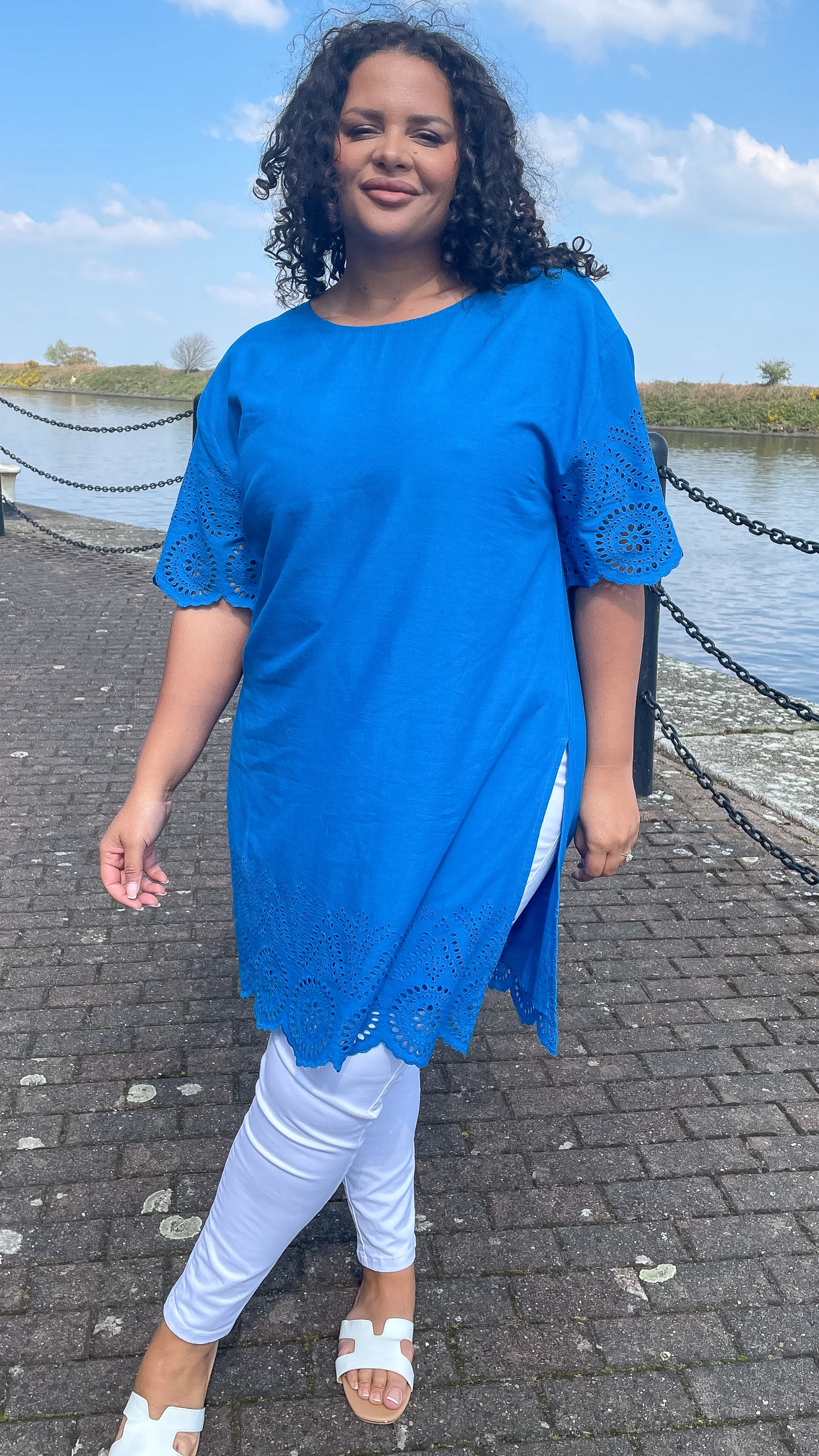 CurveWow Blue Broderie Side Split Tunic - Image 3