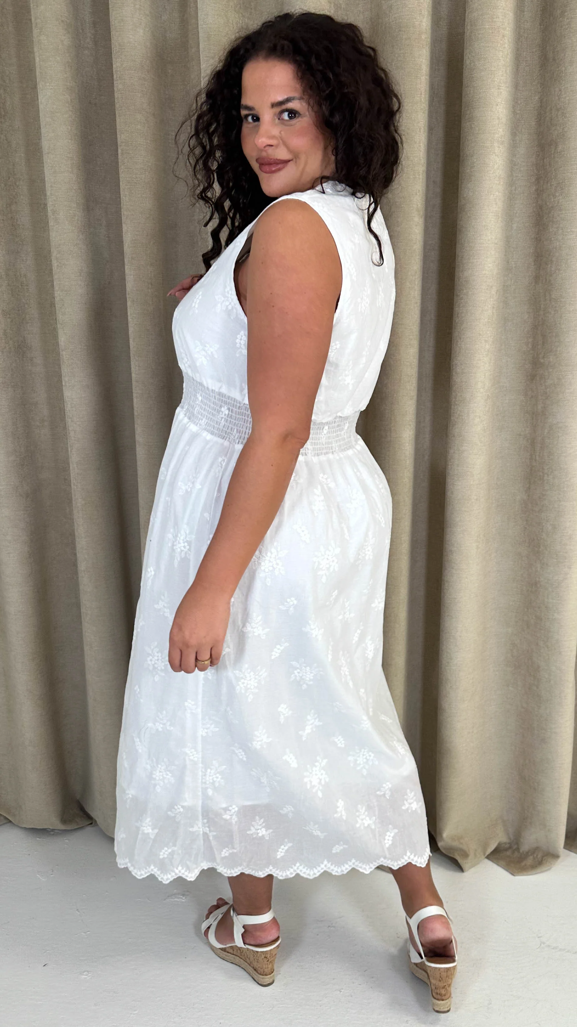 CurveWow Broderie Zip Front Dress White - Image 7