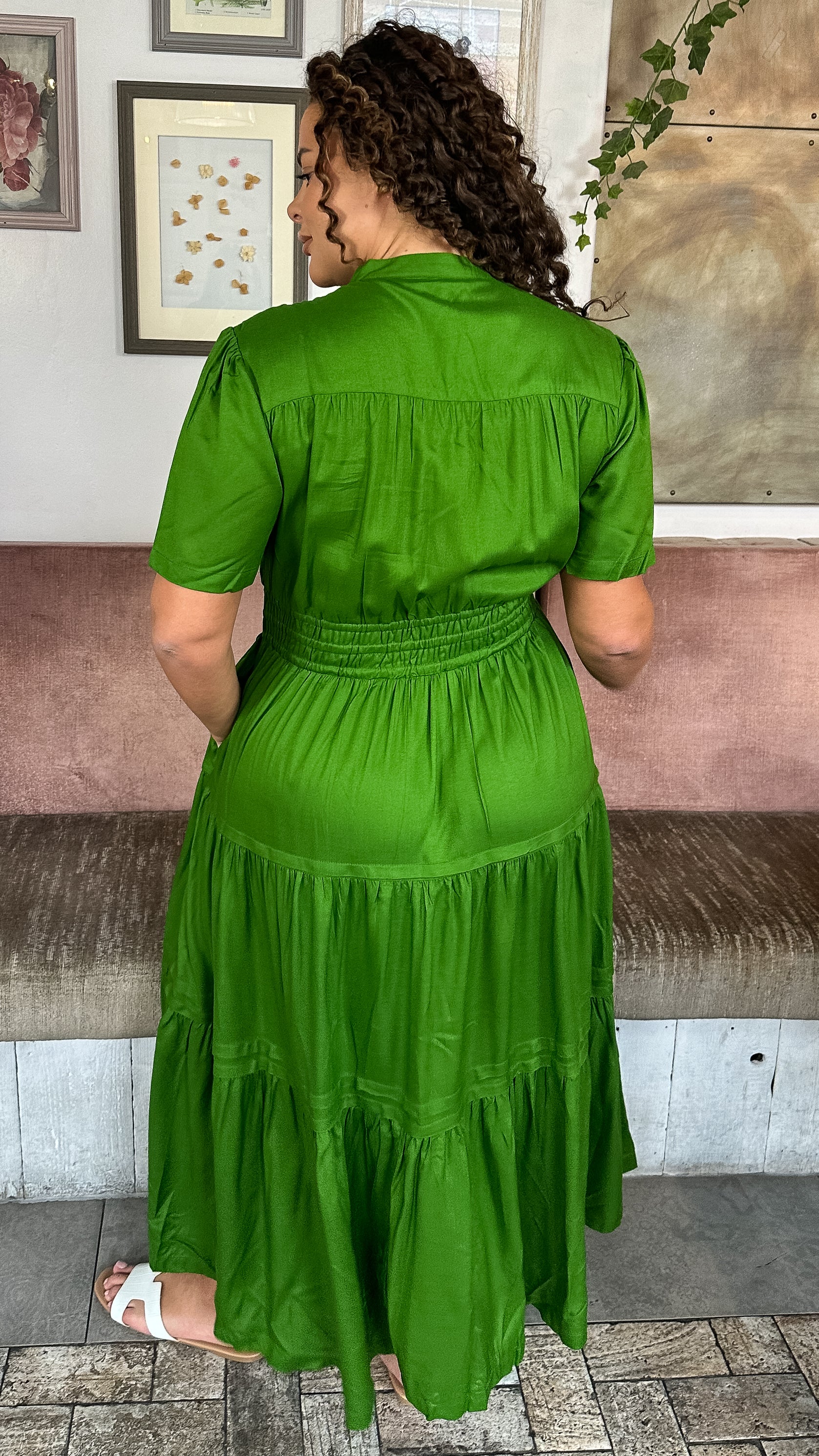 CurveWow Button Front Tiered Maxi Dress Green - Image 8