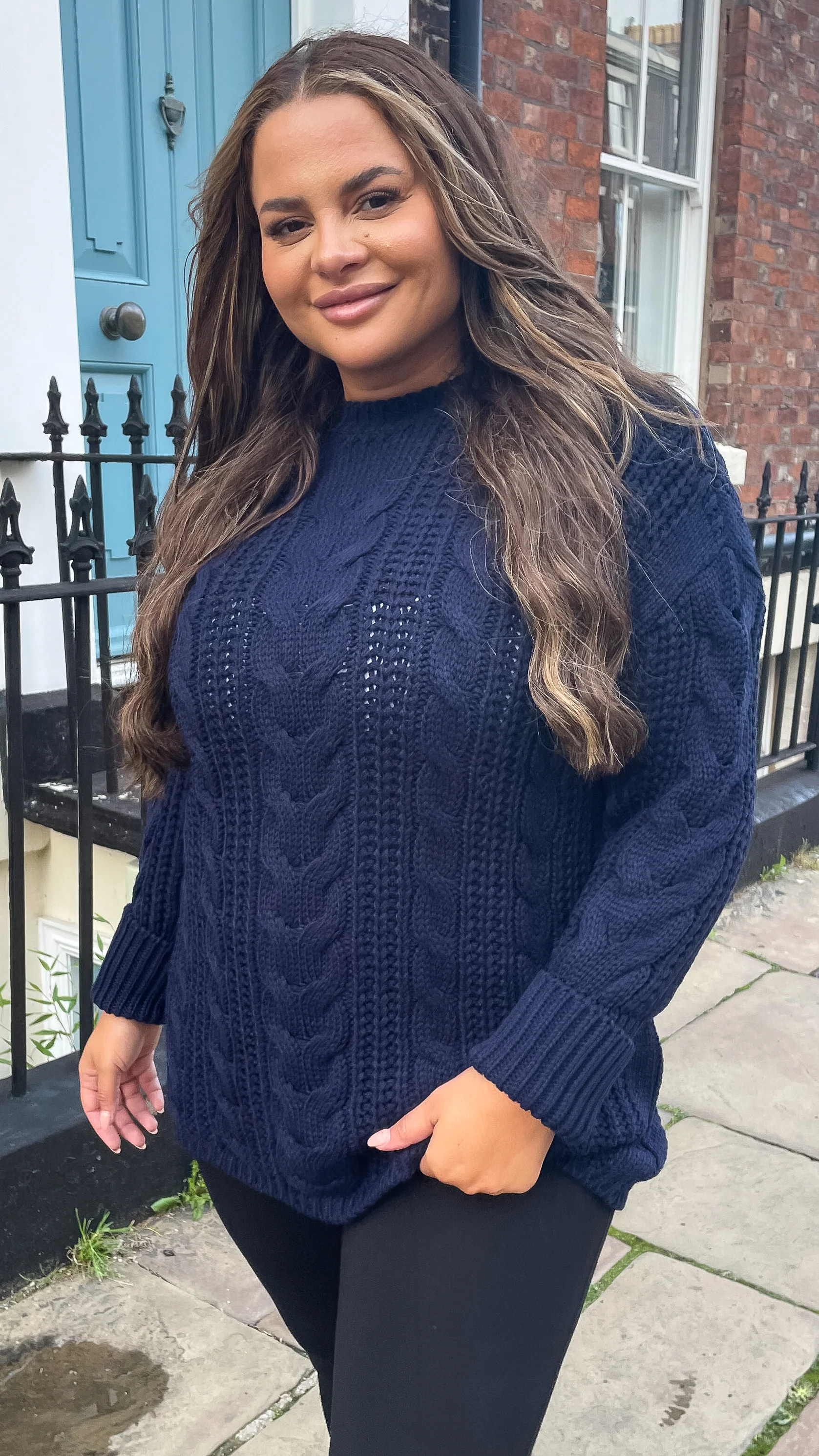 CurveWow Cable Knit Jumper Navy - Image 6