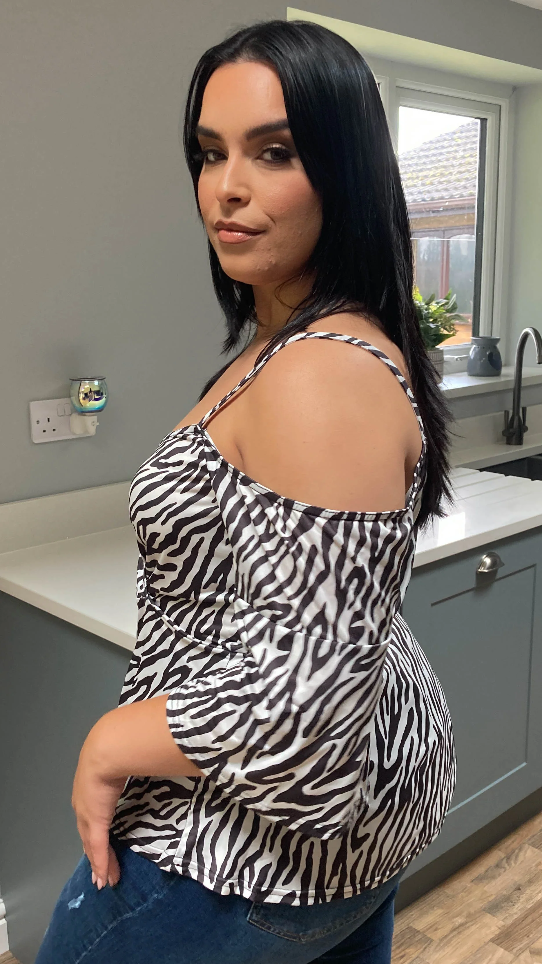 CurveWow Cold Shoulder Tunic Zebra Print - Image 4