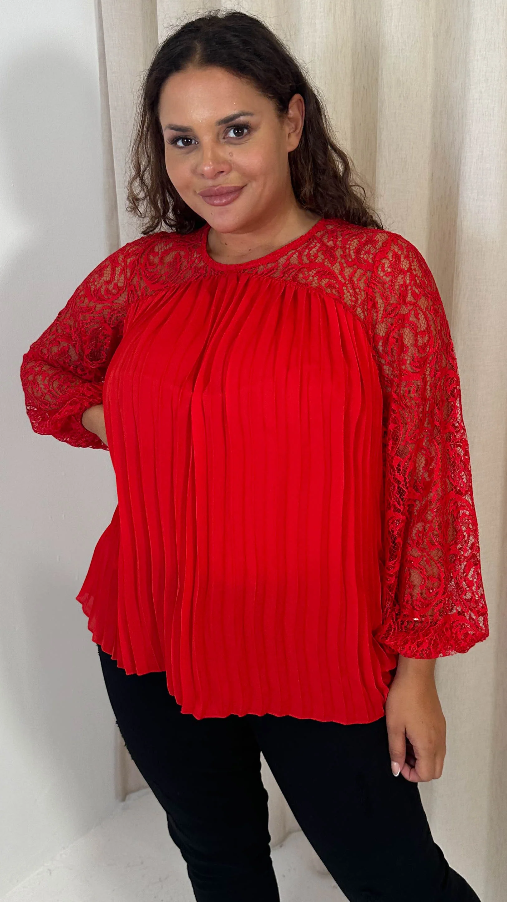 CurveWow Crochet Lace Pleated Swing Top Red - Image 5