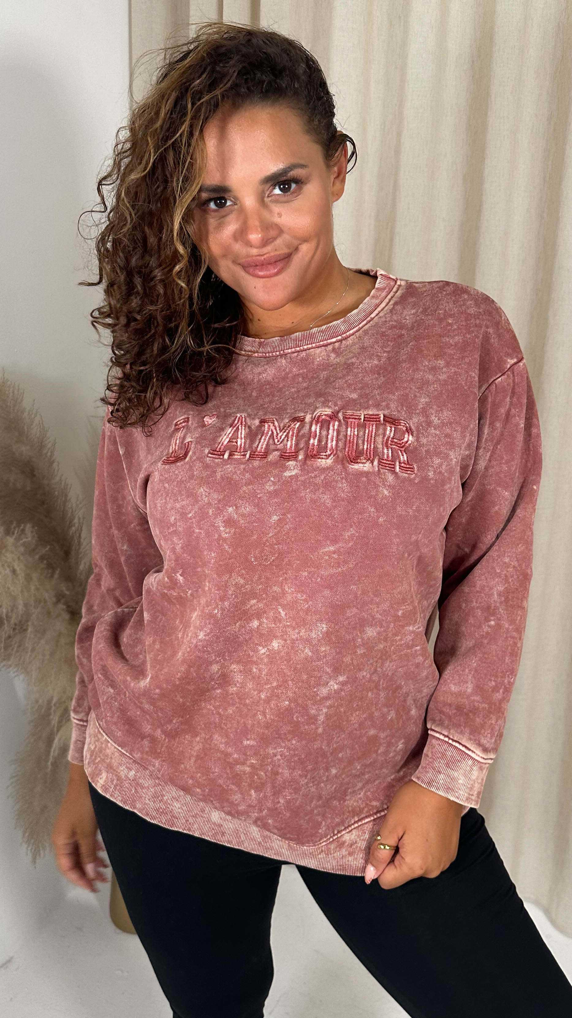 CurveWow Acid Wash Embroidered Sweater Faded Red - Image 8