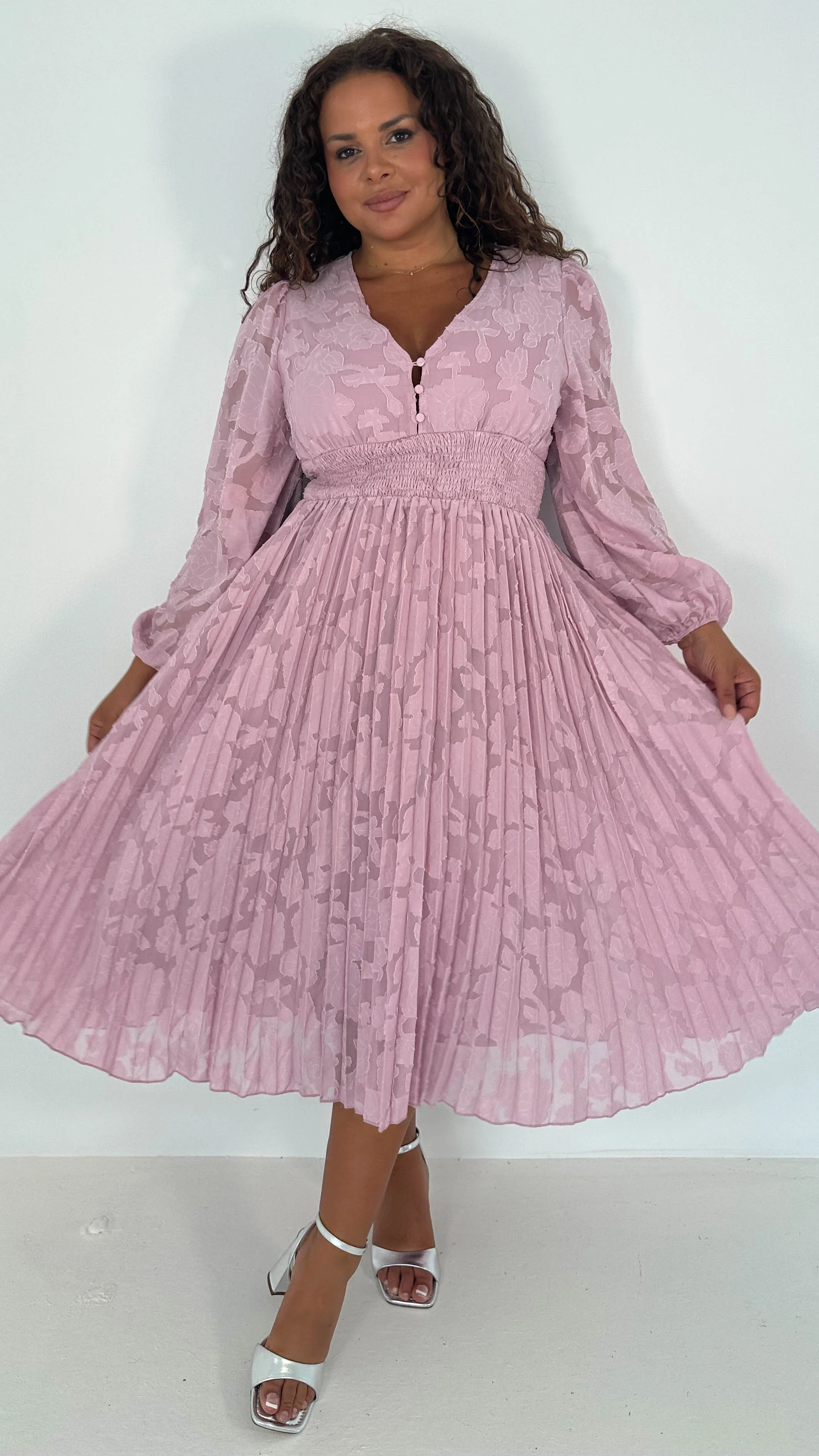 CurveWow Davore V-Neck Pleated Dress Blush - Image 3