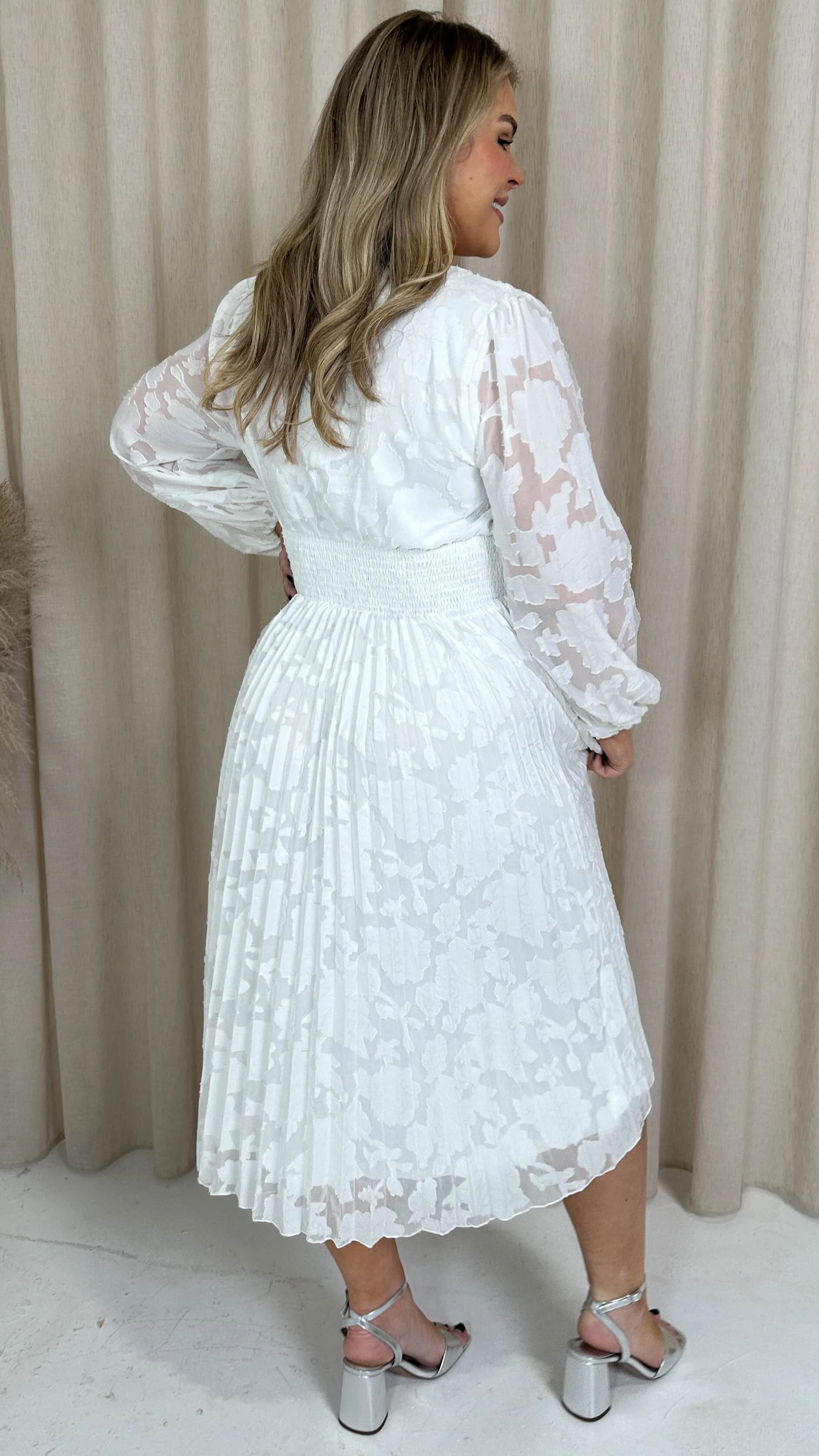 CurveWow Davore V-Neck Pleated Dress White - Image 7