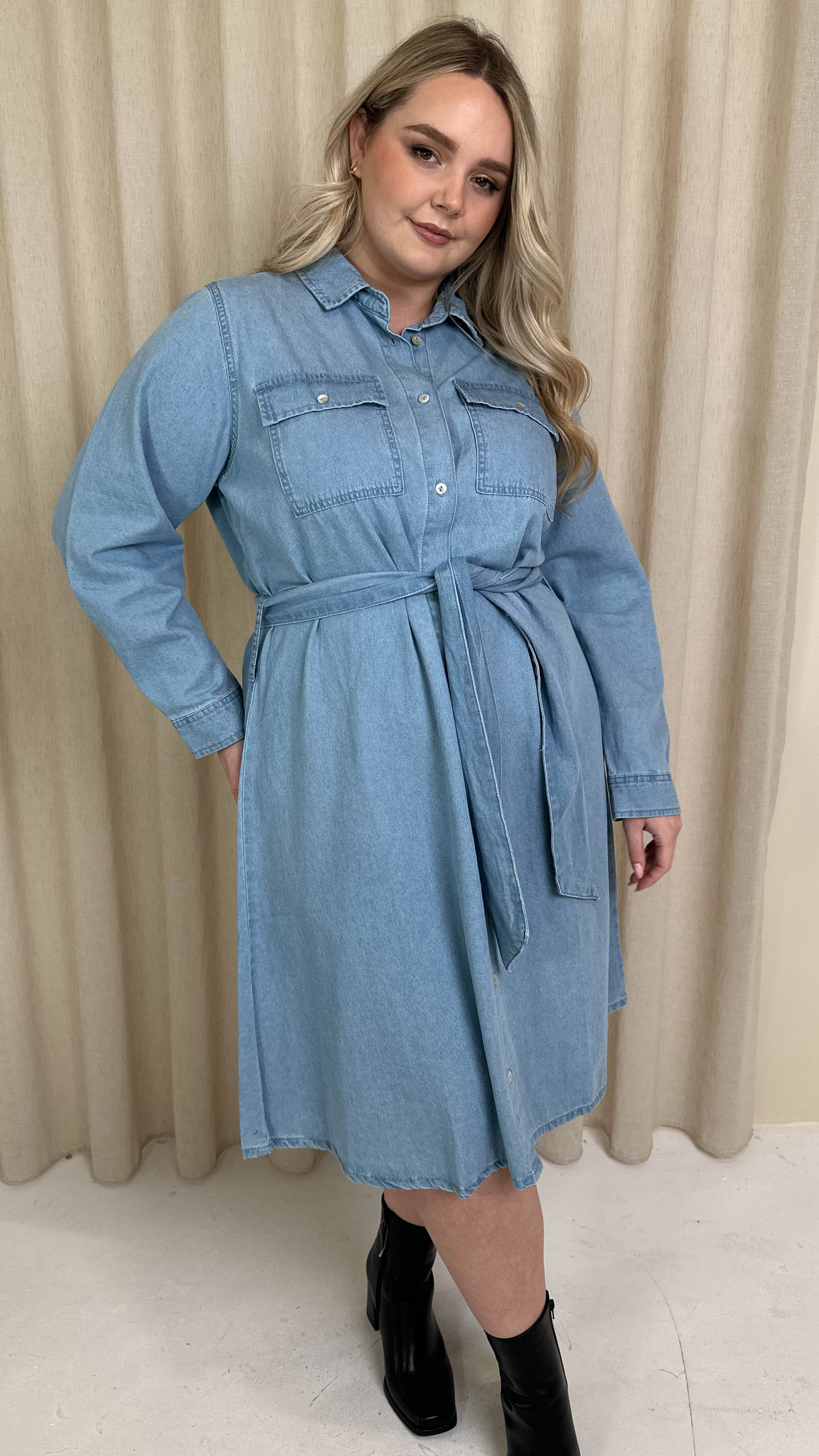 CurveWow Denim Belted Oversized Shirt Dress Mid Blue Wash - Image 5
