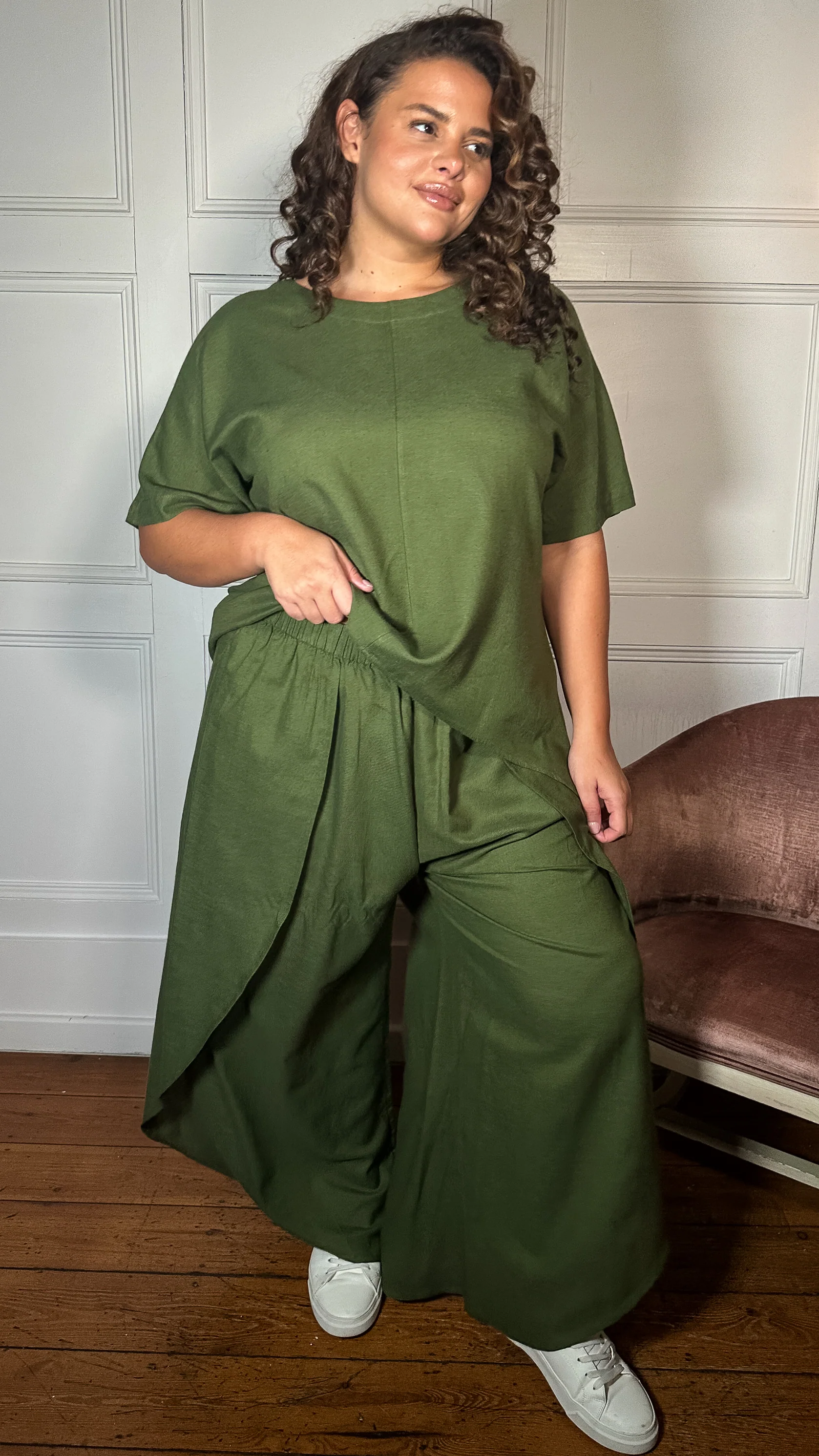 CurveWow Dip Hem Oversized Top Khaki - Image 6