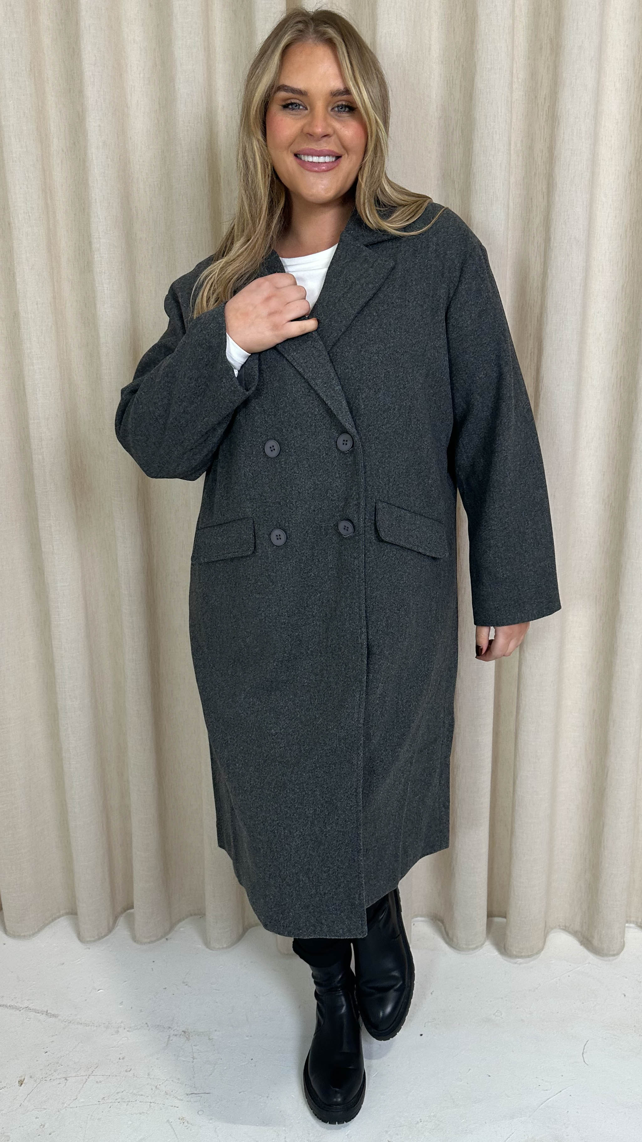 CurveWow Double Breasted Coat Charcoal - Image 3