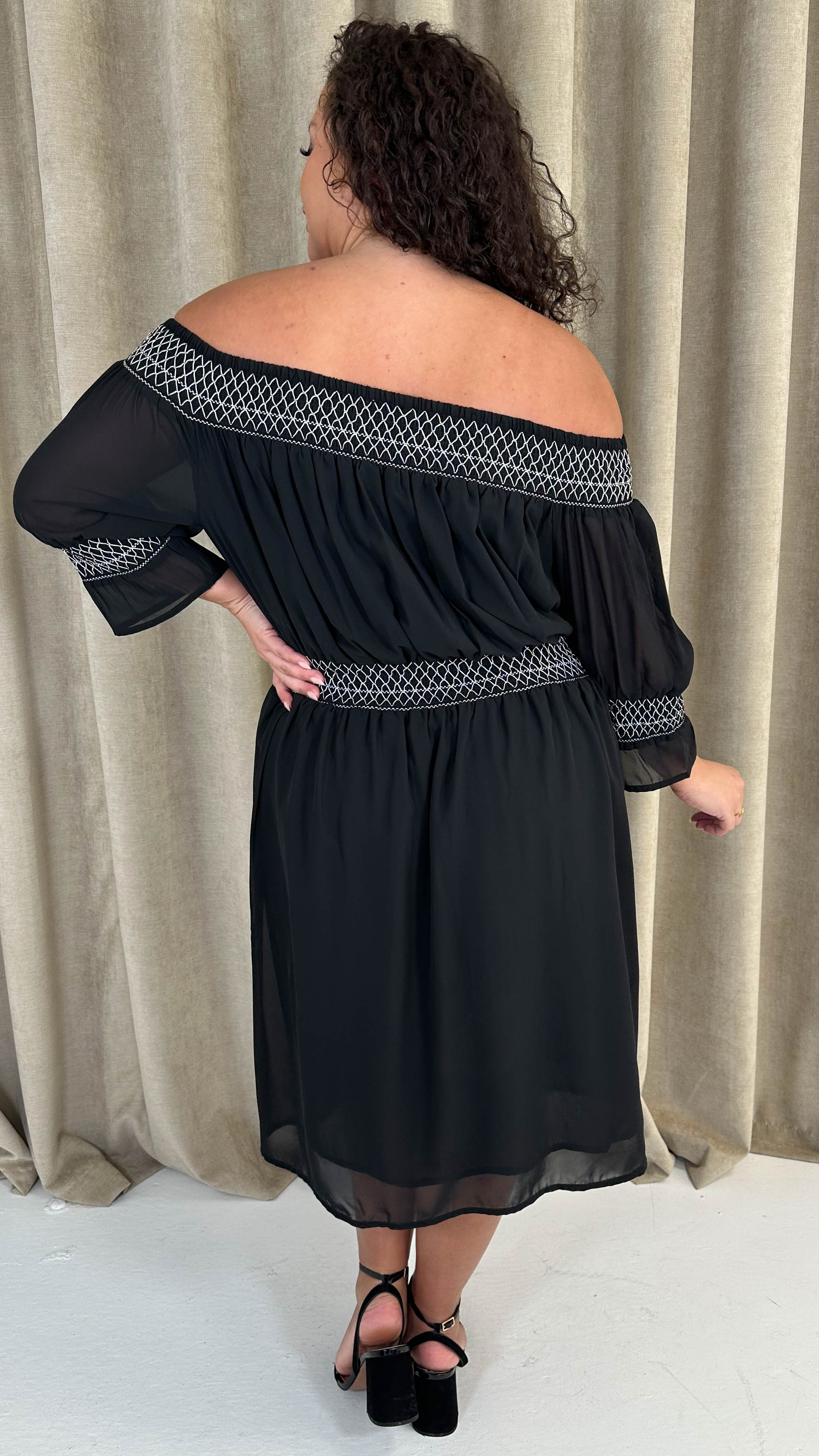 CurveWow Elasticated Smock Bardot Dress Black - Image 8
