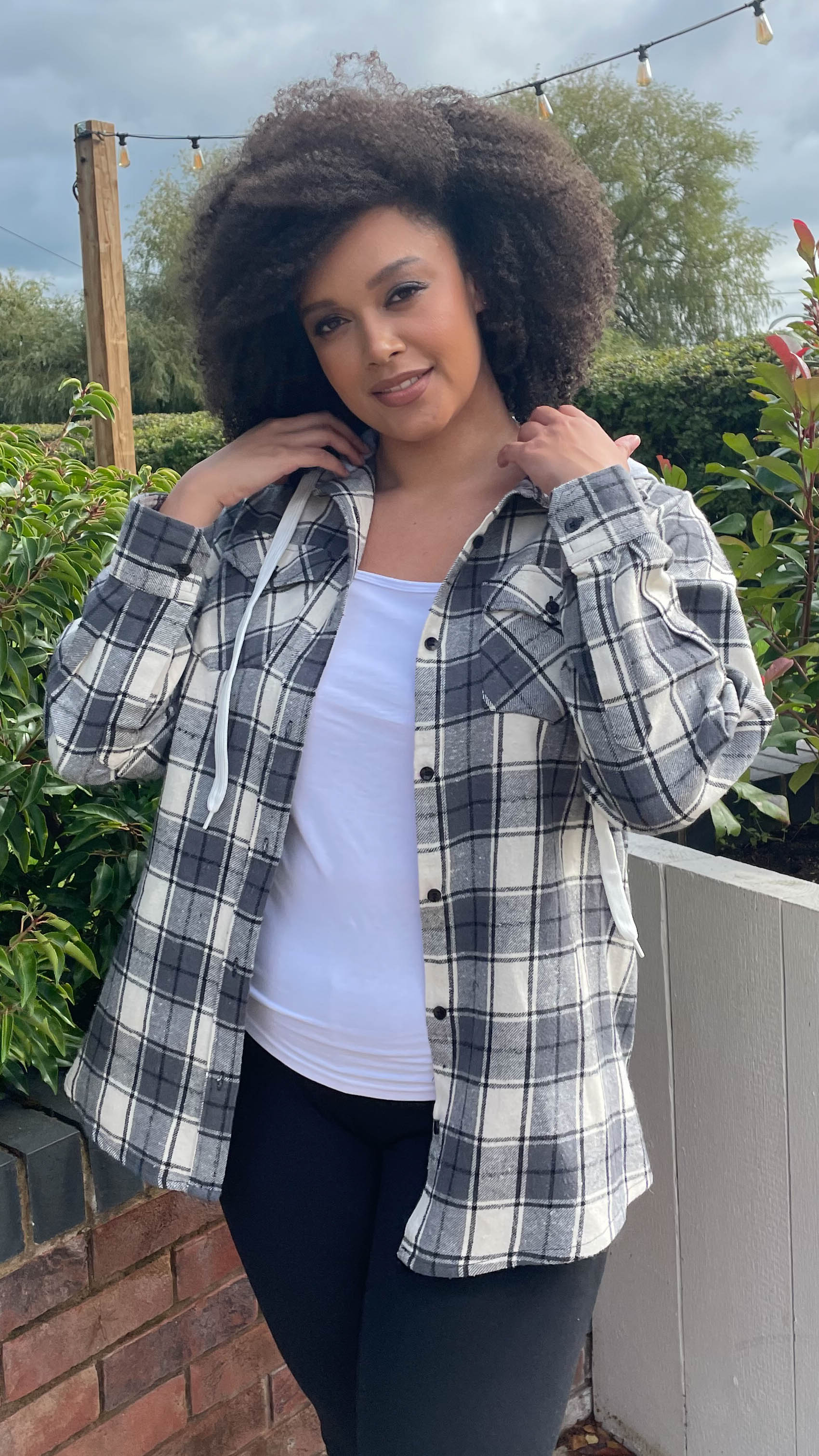 CurveWow Flannel Hooded Shirt Grey Check - Image 5
