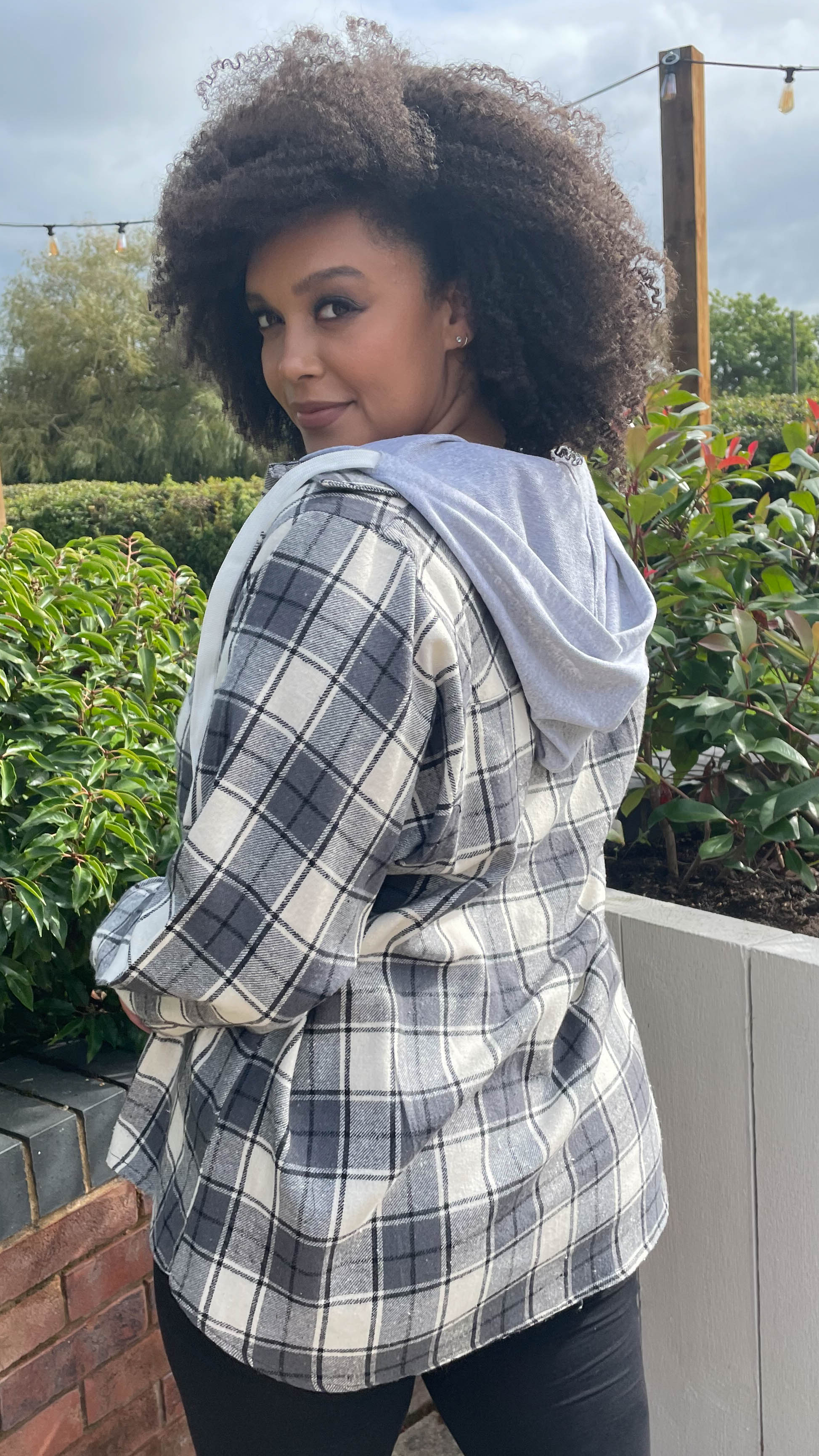 CurveWow Flannel Hooded Shirt Grey Check - Image 6