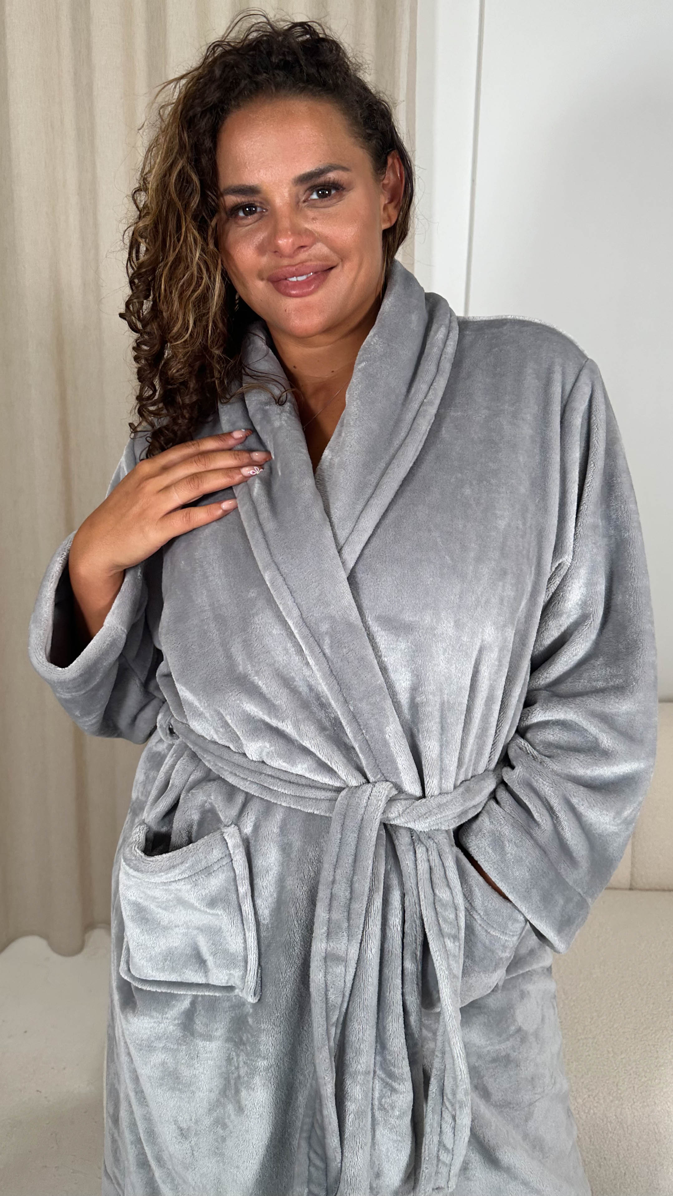 CurveWow Fleece Dressing Gown Grey - Image 3