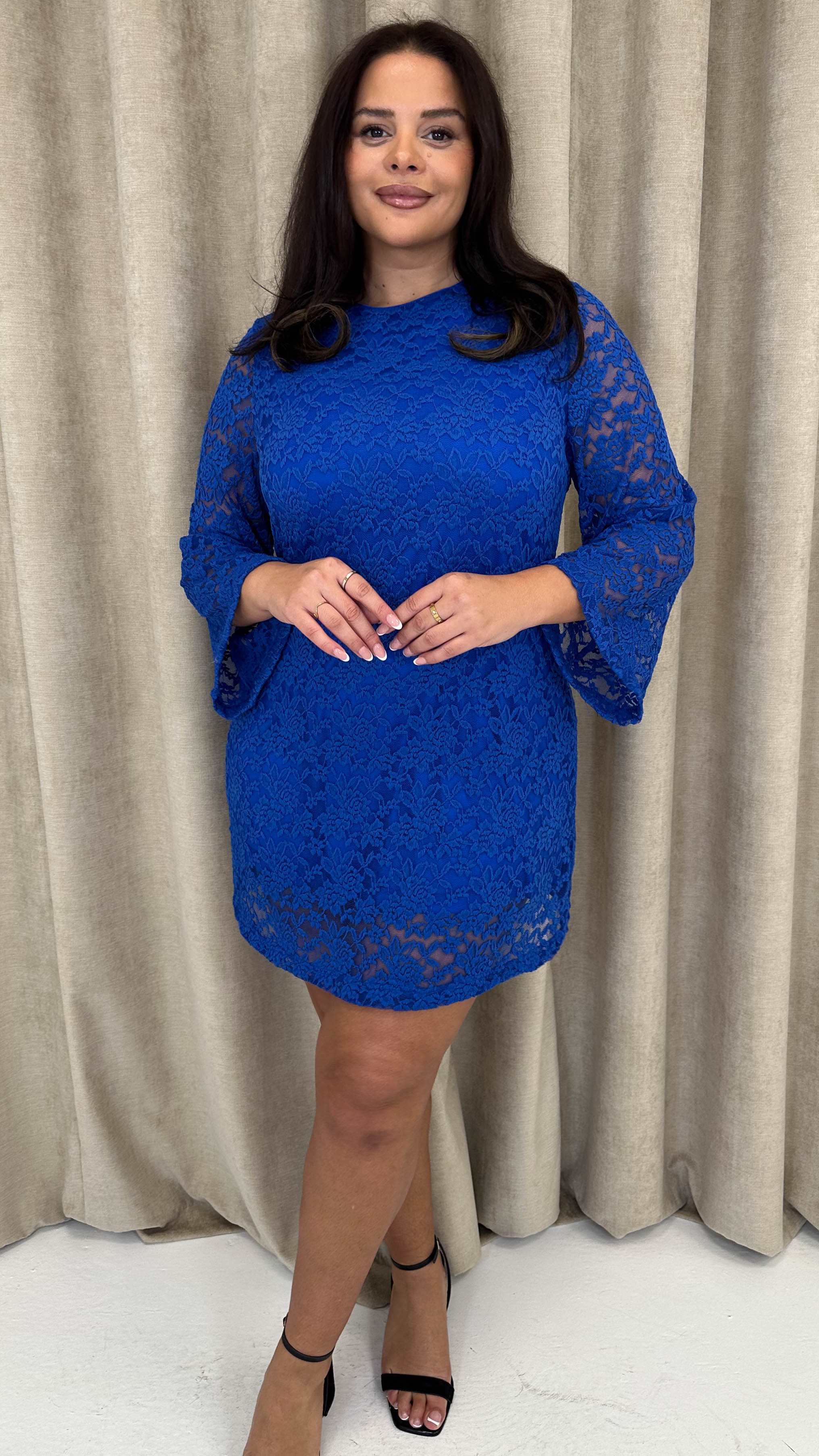 CurveWow Floral Lace Shift Dress Cobalt Blue - Image 3