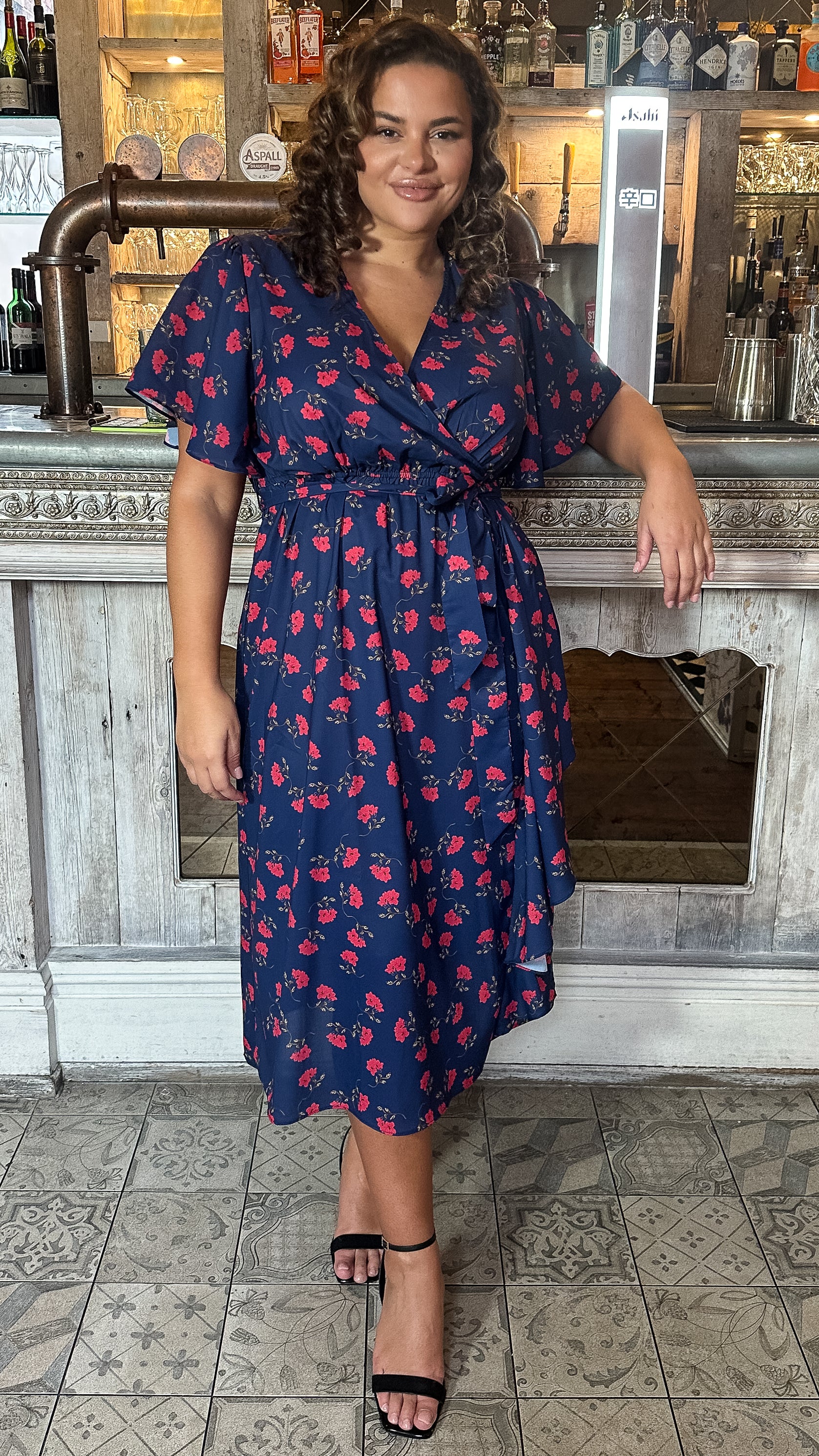 CurveWow Frill Angel Sleeve Wrap Midi Dress Navy Floral - Image 3