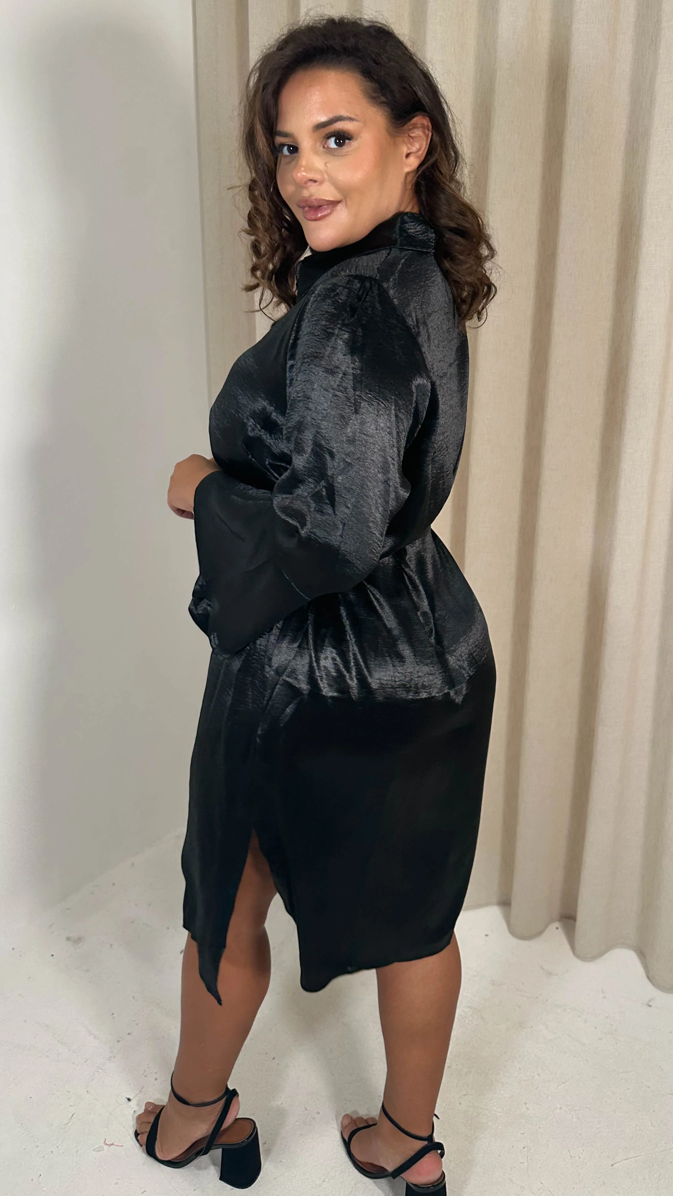 CurveWow Hammered Satin Longline Shirt Dress Black - Image 7