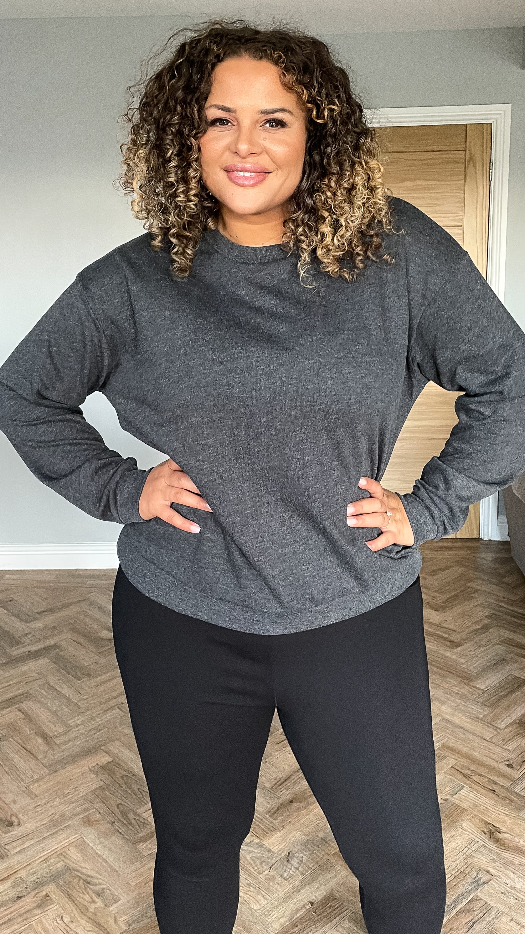 CurveWow Jersey Sweatshirt Charcoal - Image 3