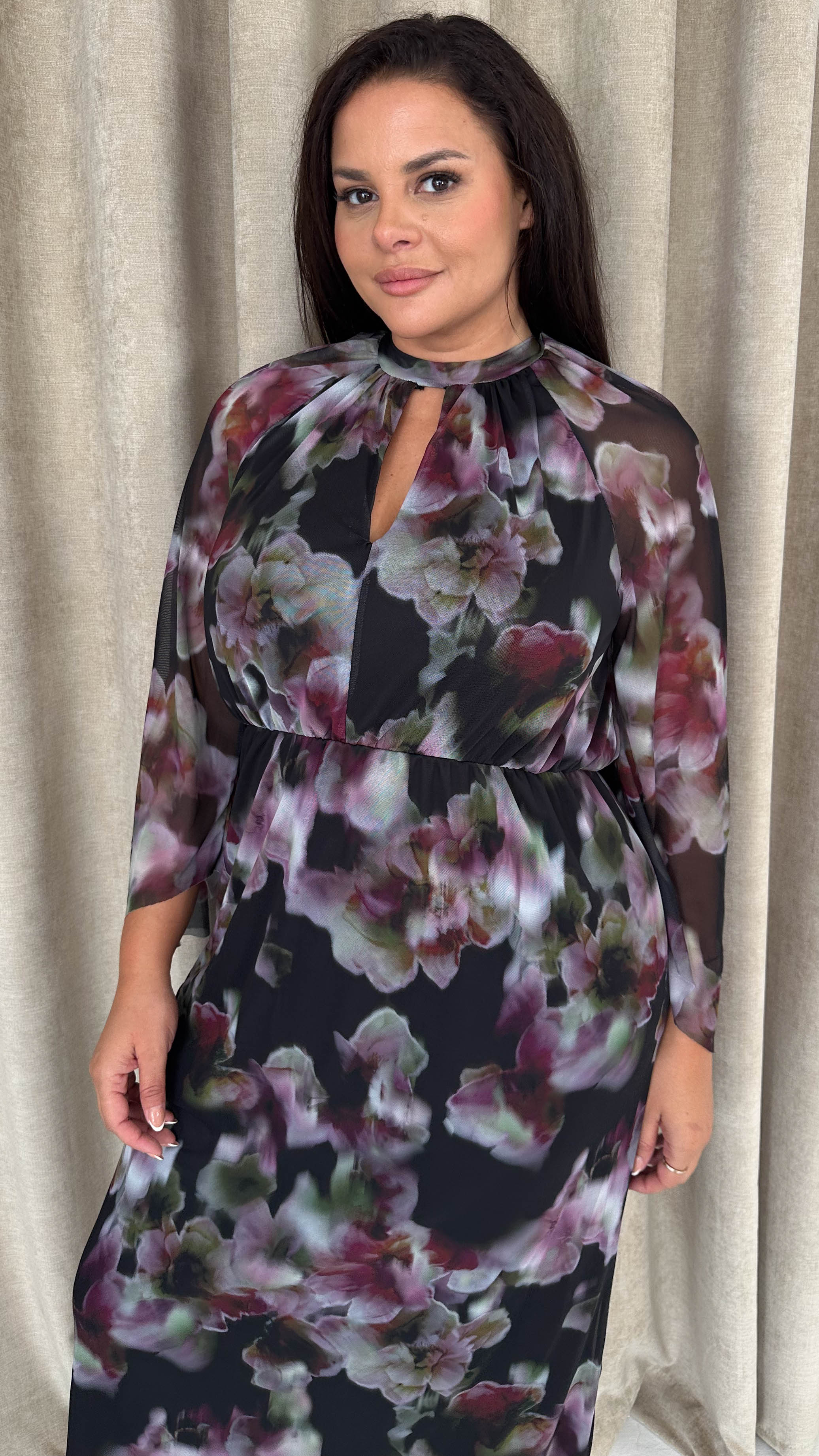 CurveWow Keyhole Mesh Dress Black Floral - Image 2