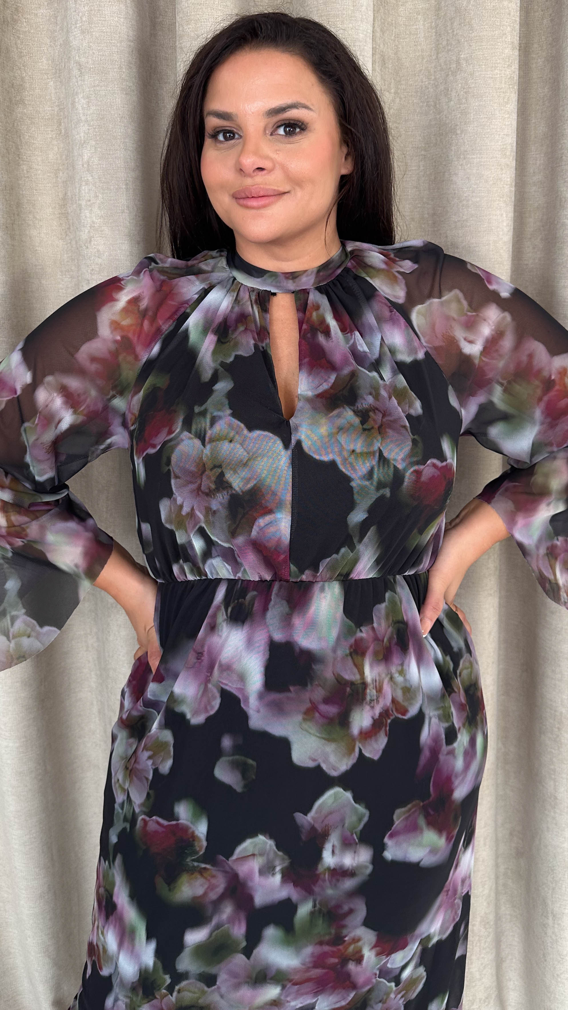 CurveWow Keyhole Mesh Dress Black Floral - Image 4