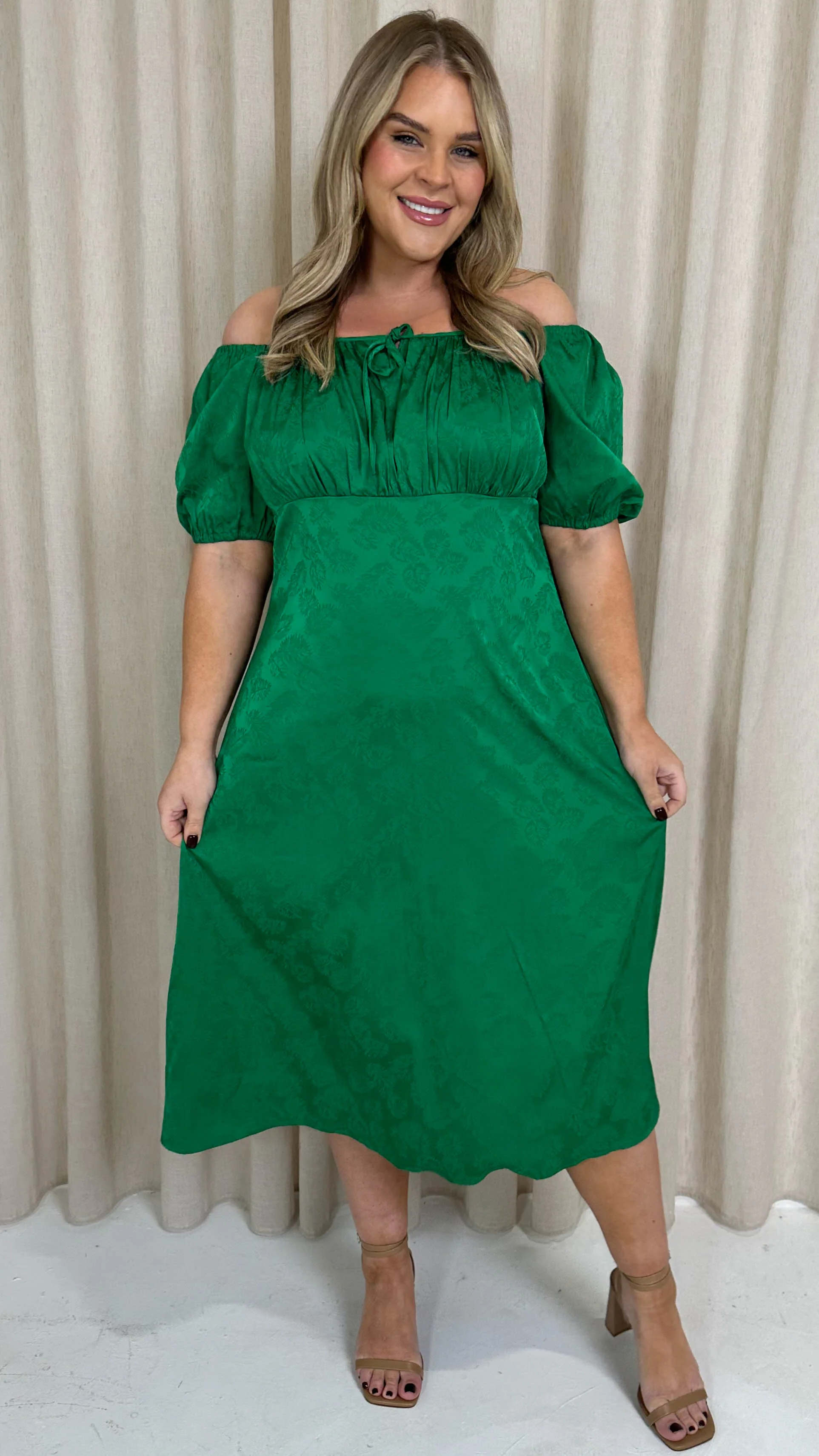 CurveWow Keyhole Palm Satin Dress Green - Image 5