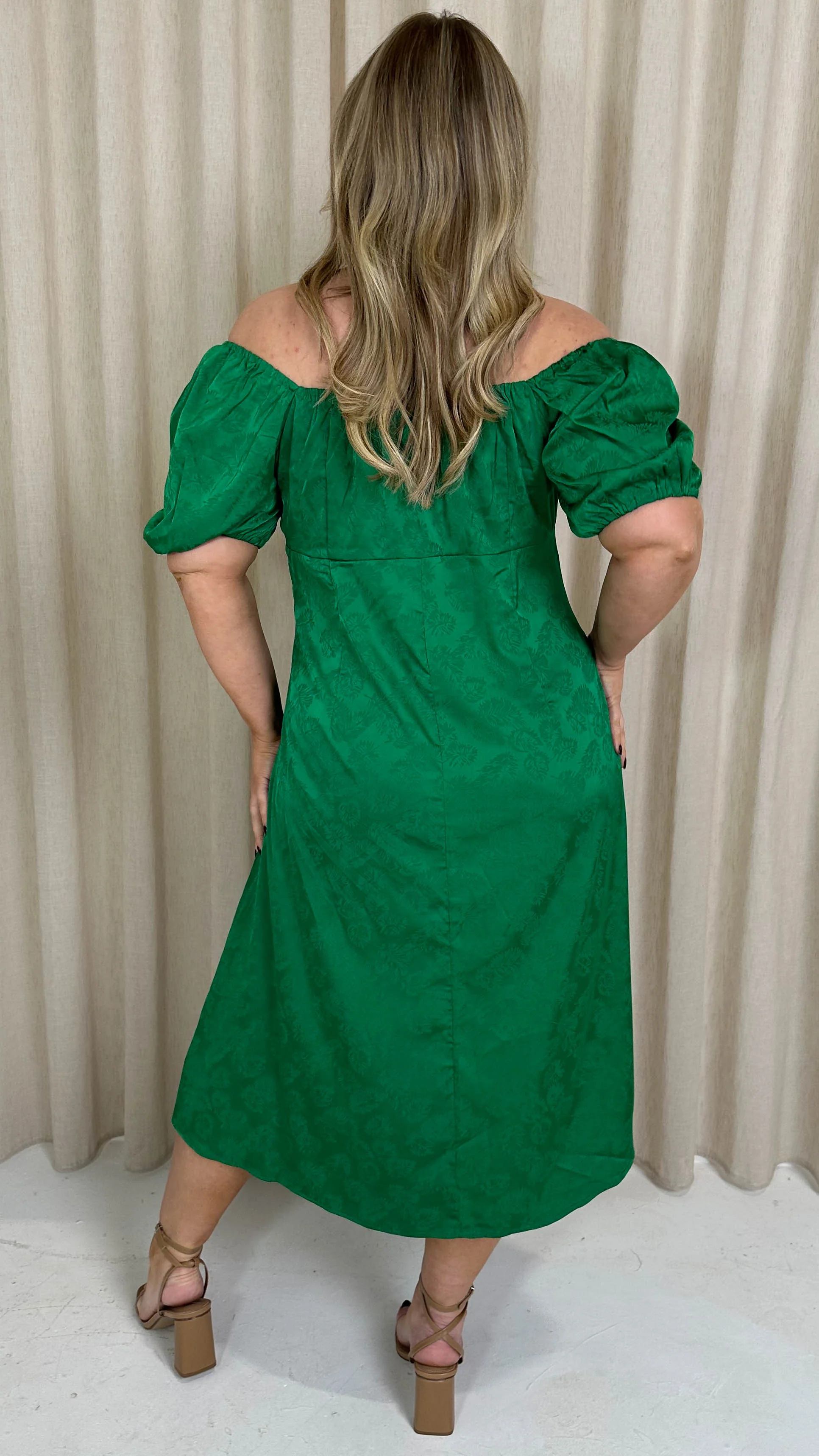 CurveWow Keyhole Palm Satin Dress Green - Image 7