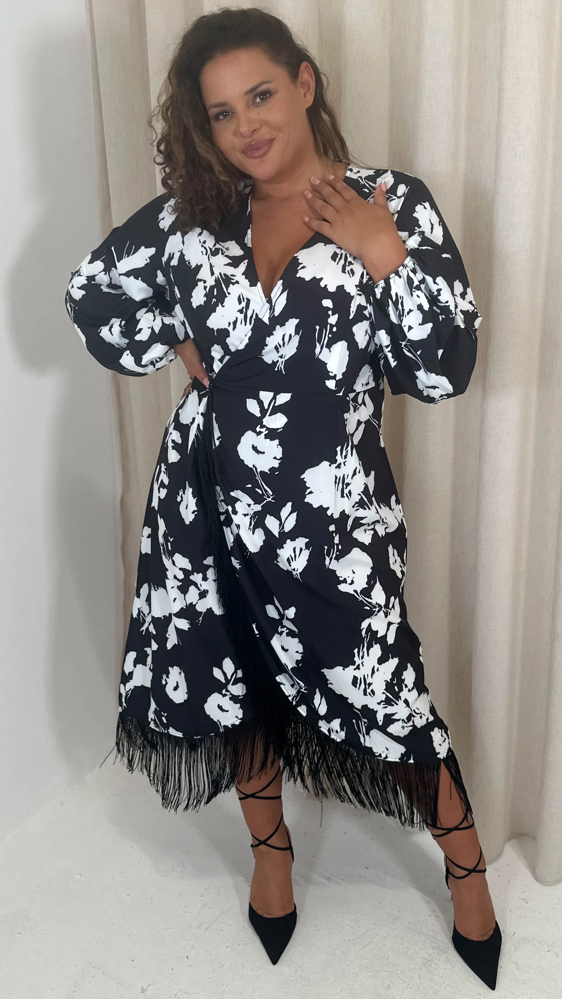 CurveWow Wrap Fringe Hem Dress Mono Floral - Image 7