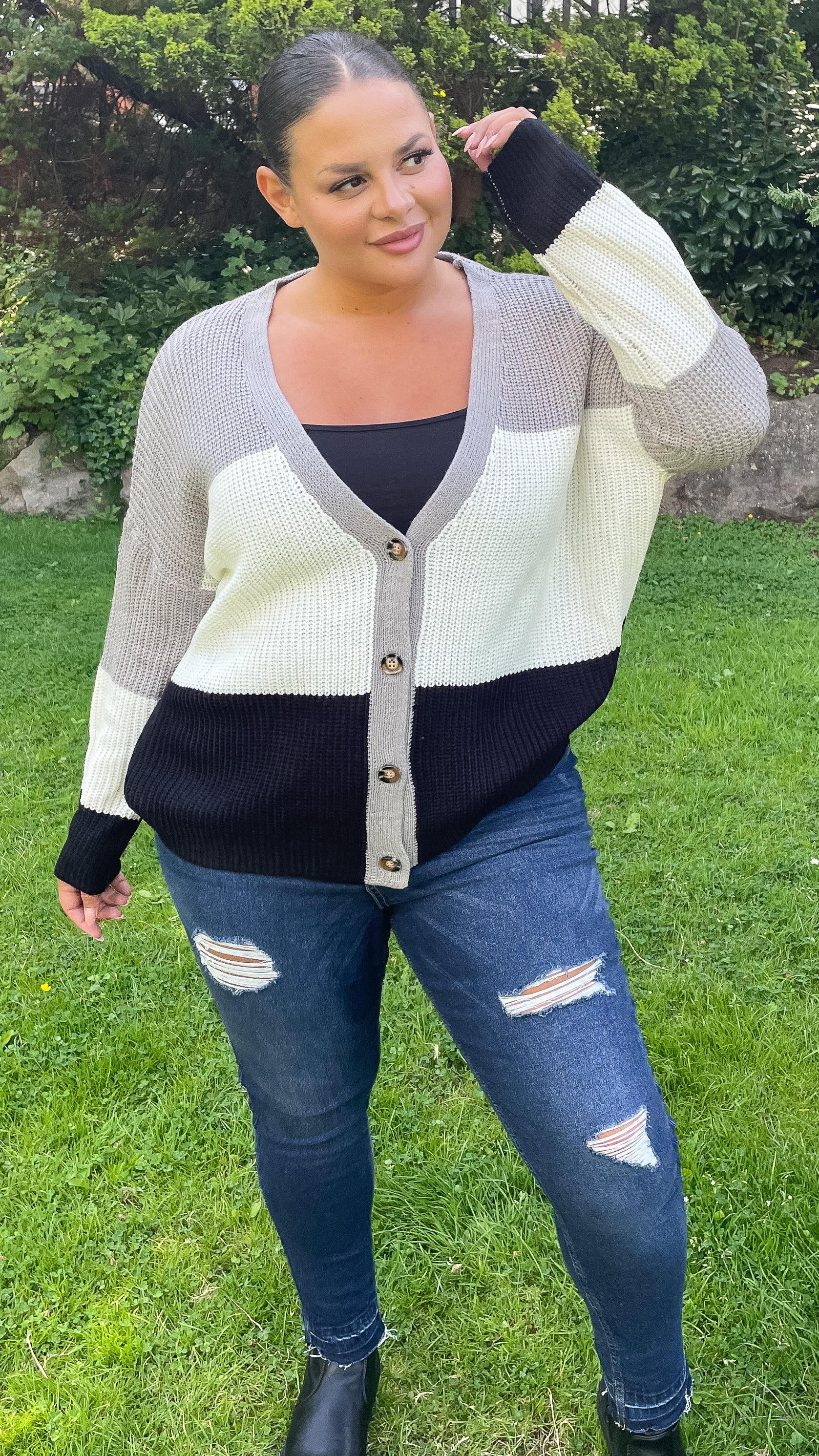 CurveWow Knitted Colour Block Cardigan - Image 7