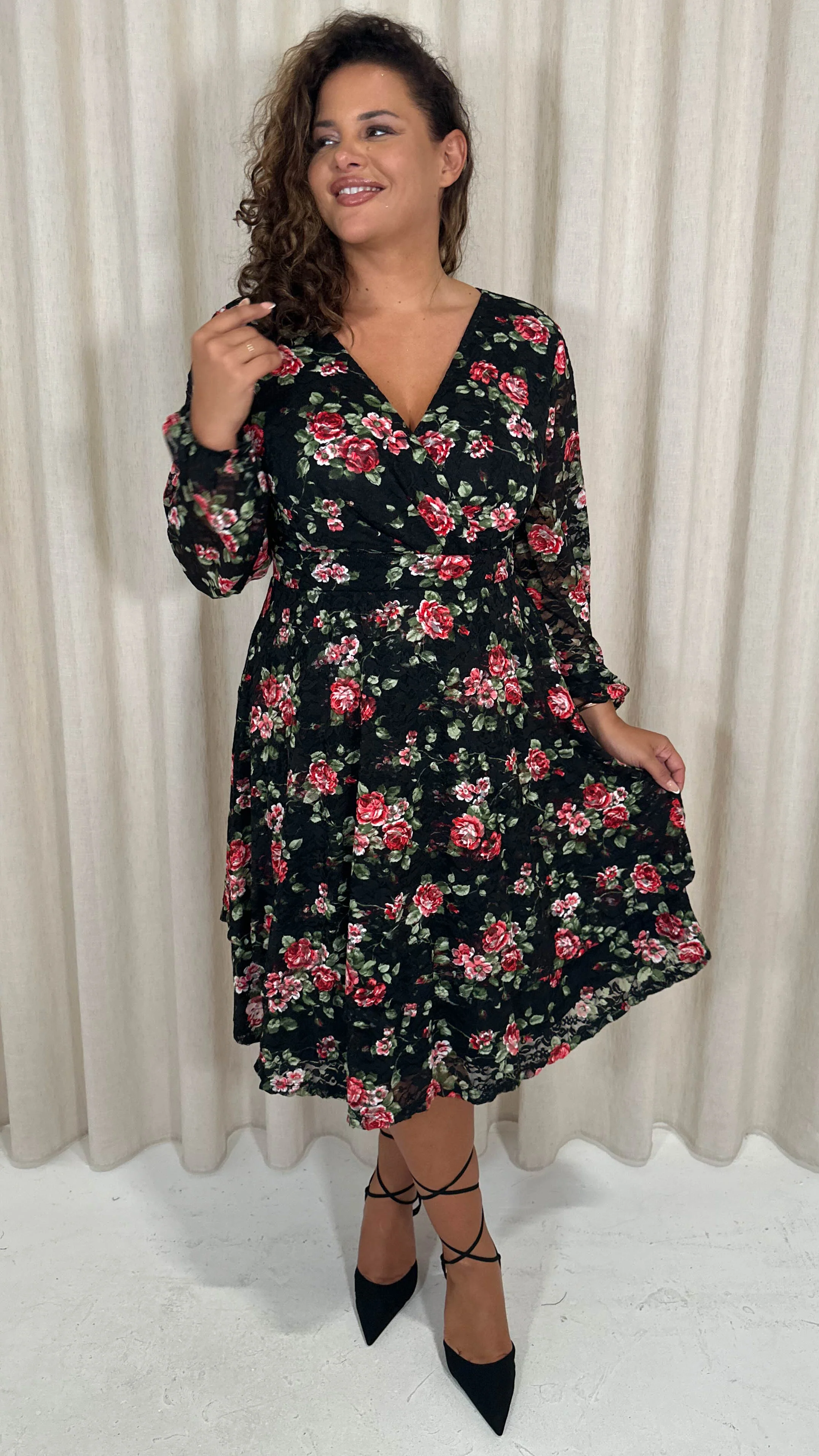 CurveWow Lace Plunge Ruffle Skater Dress Black Floral - Image 3