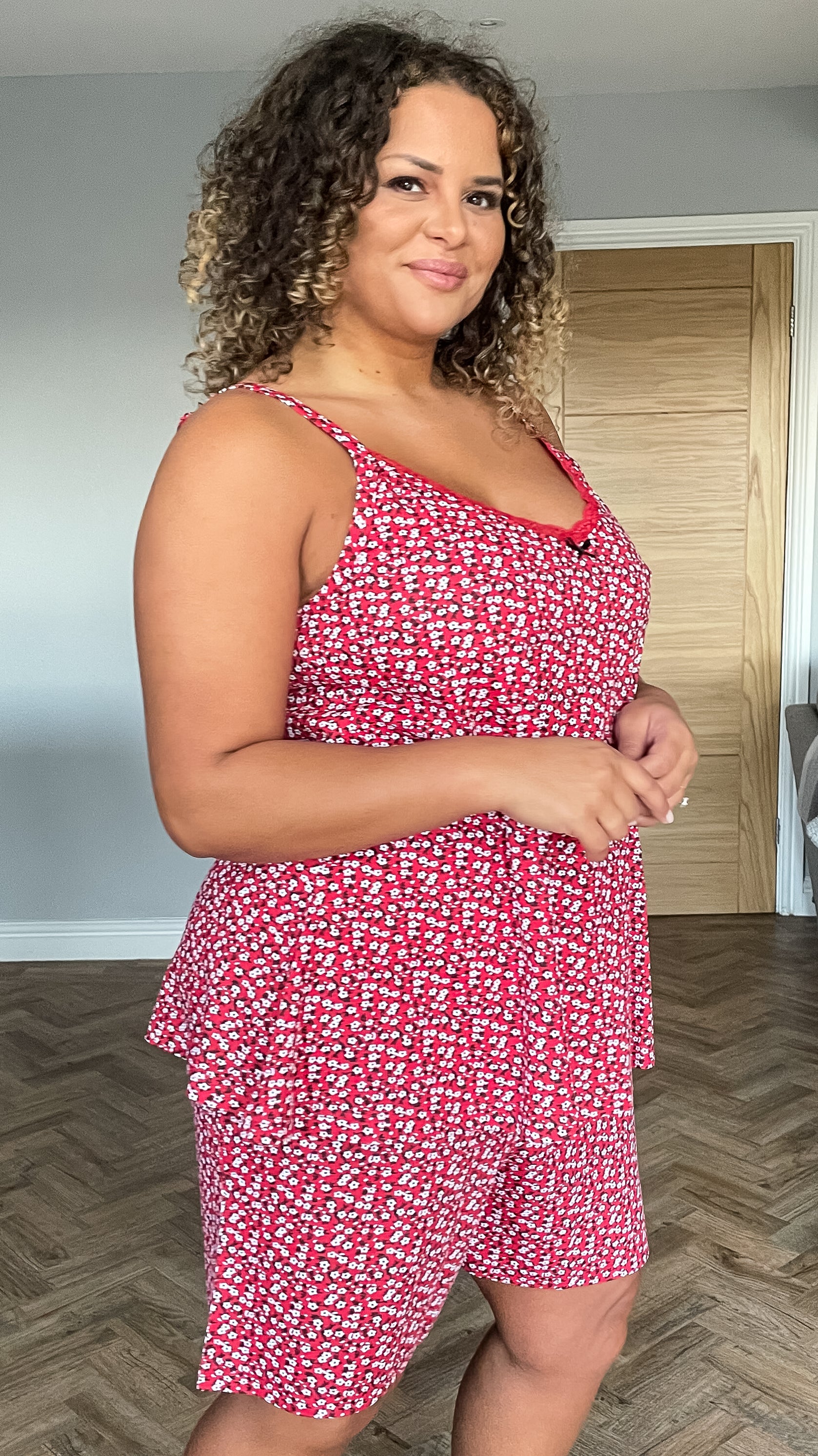 CurveWow Lace Trim Pyjama Set Red Ditsy Floral - Image 5