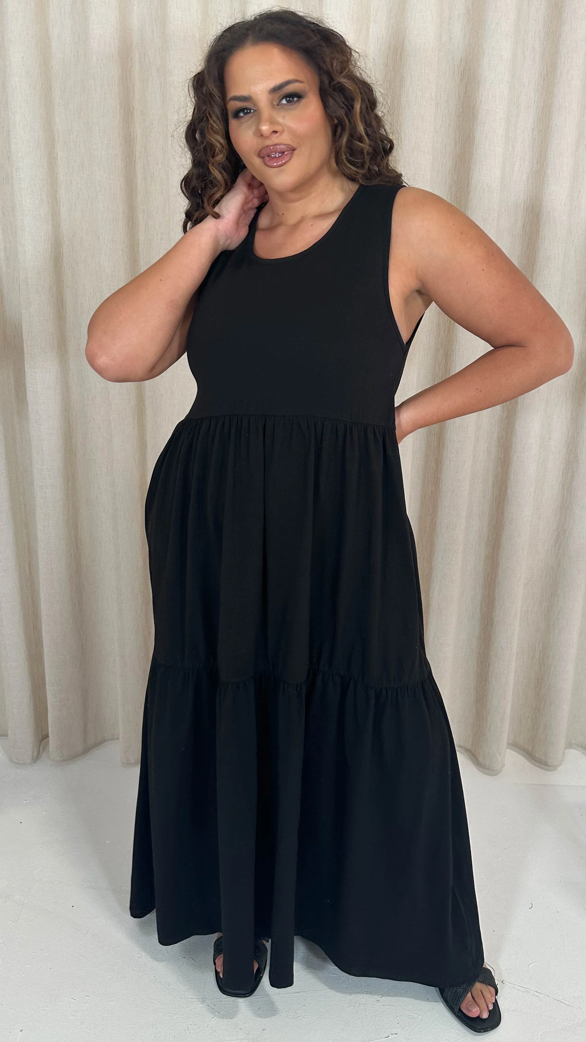 CurveWow Basic Maxi Tiered Dress Black - Image 2