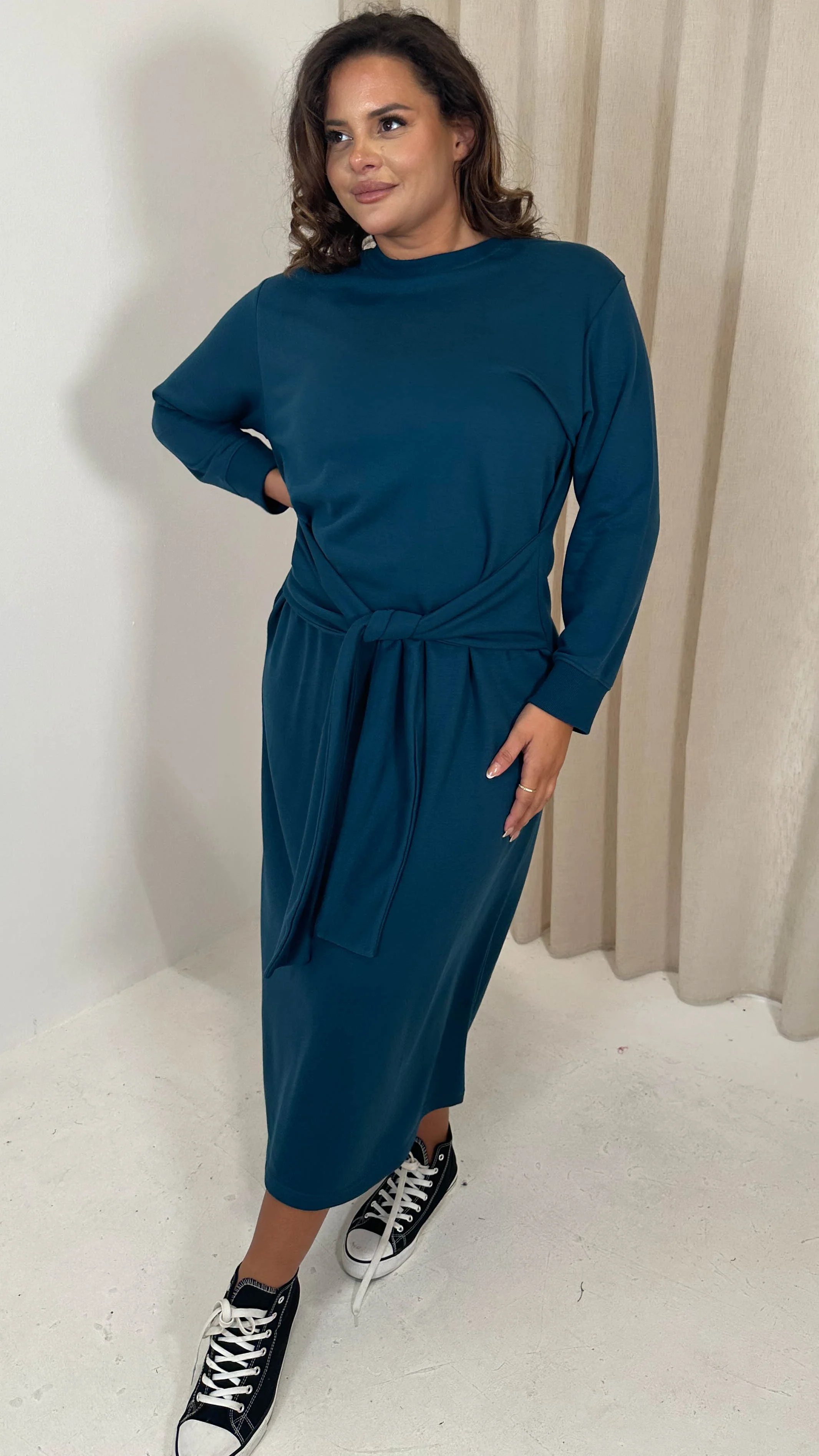 CurveWow Midi Jumper Dress With Tie Waist Dark Teal - Image 6