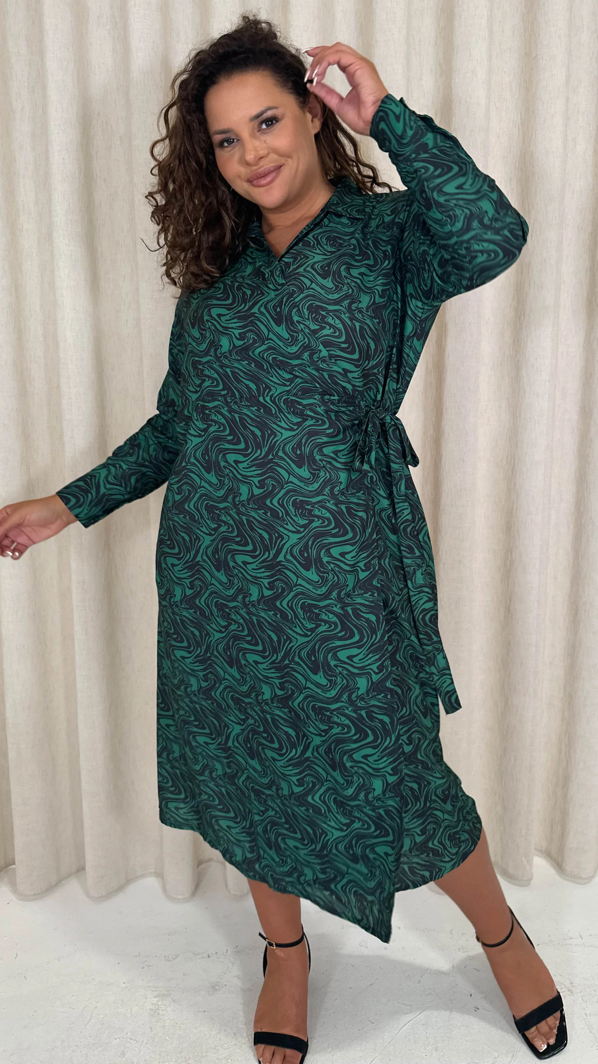 CurveWow Midi Wrap Shirt Dress Black & Green Swirl - Image 3