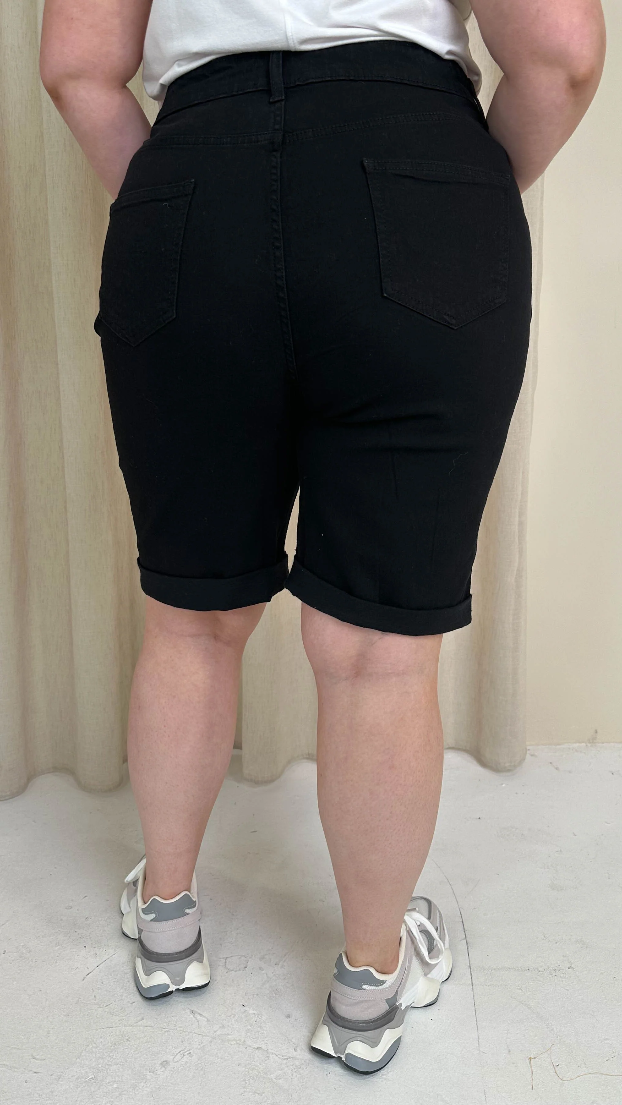 CurveWow Mom Style Denim Shorts Jet Black - Image 10