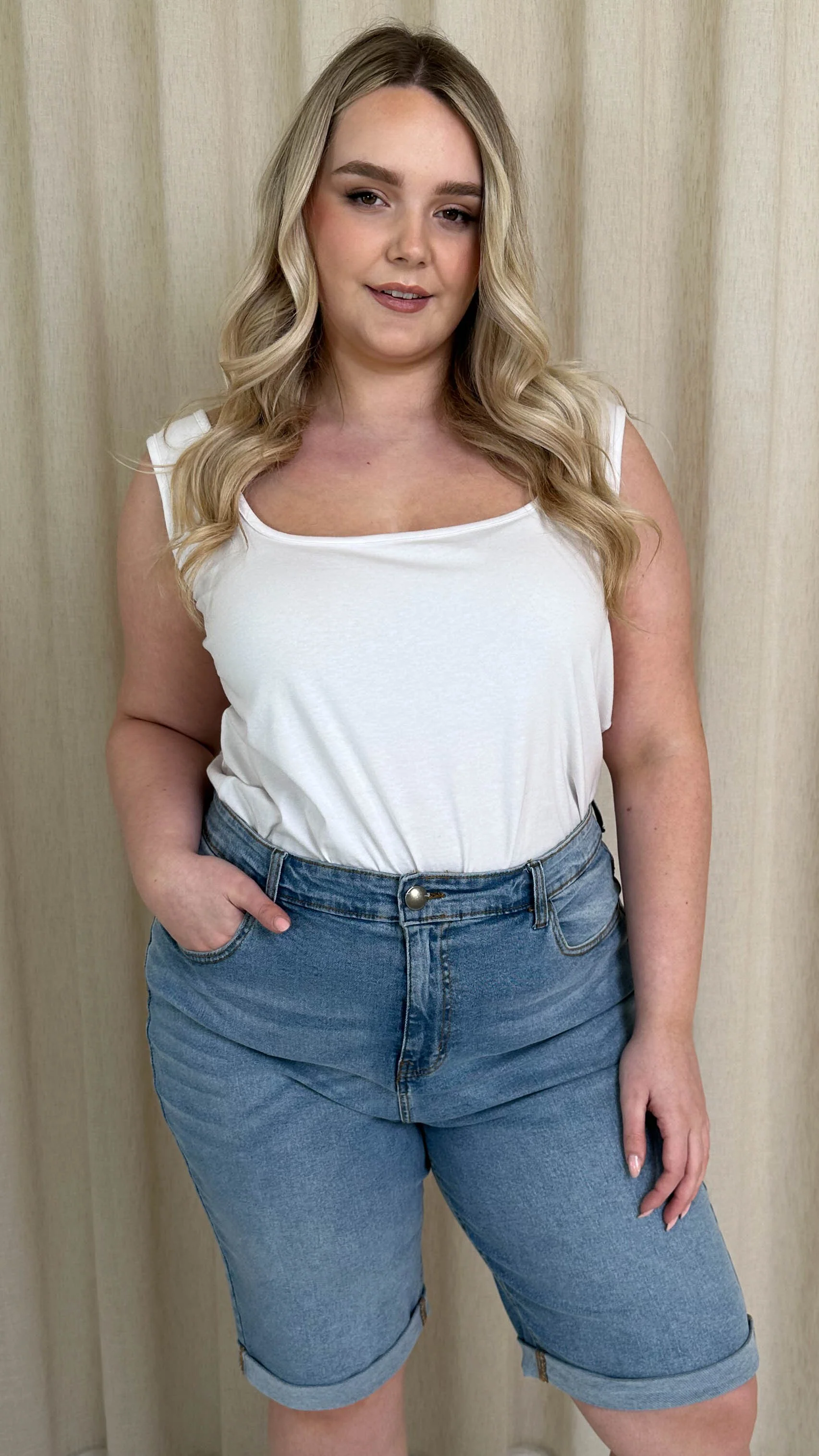CurveWow Mom Style Denim Shorts Light Blue - Image 4