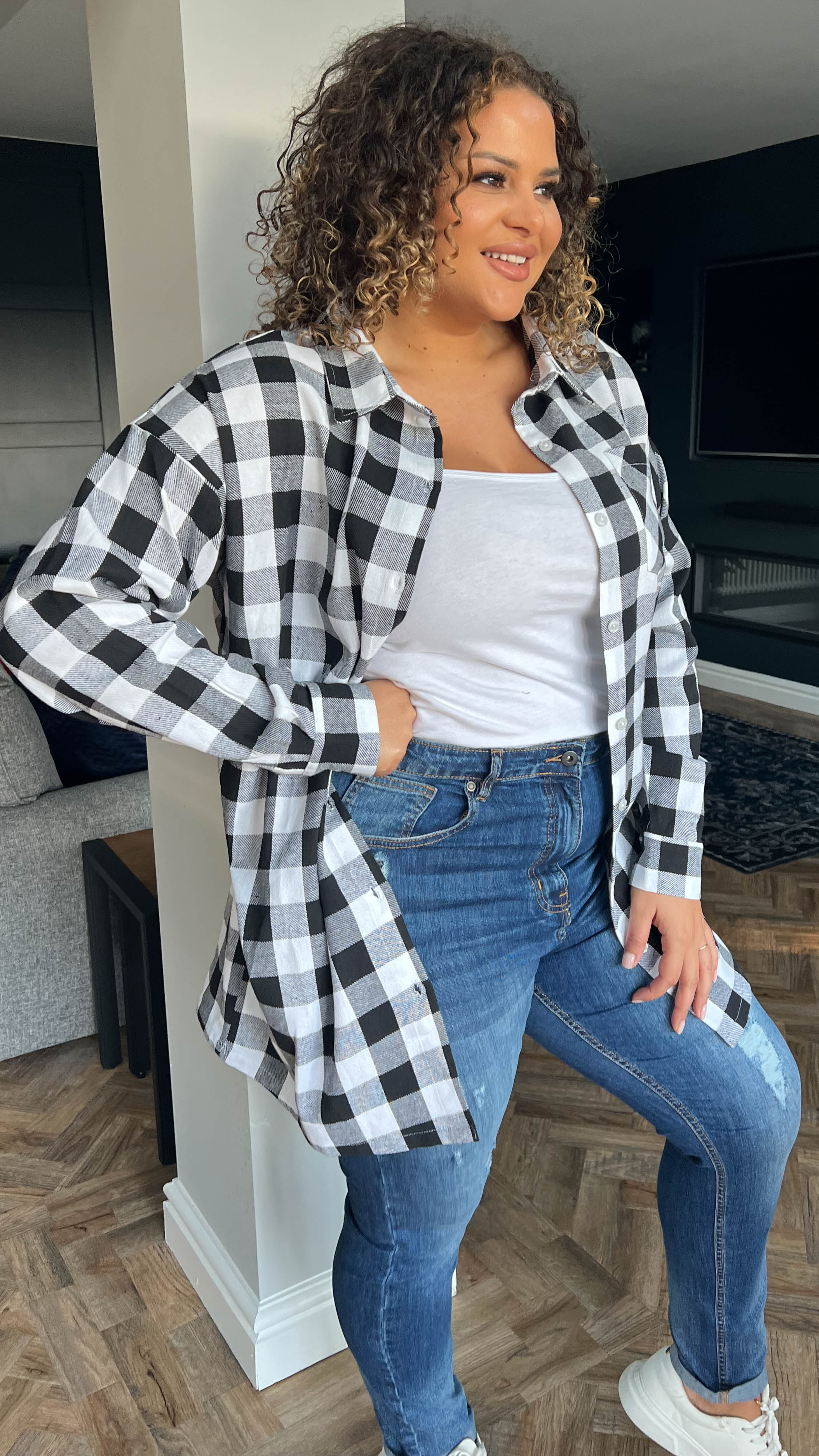CurveWow Oversized Check Shirt Black/White - Image 5