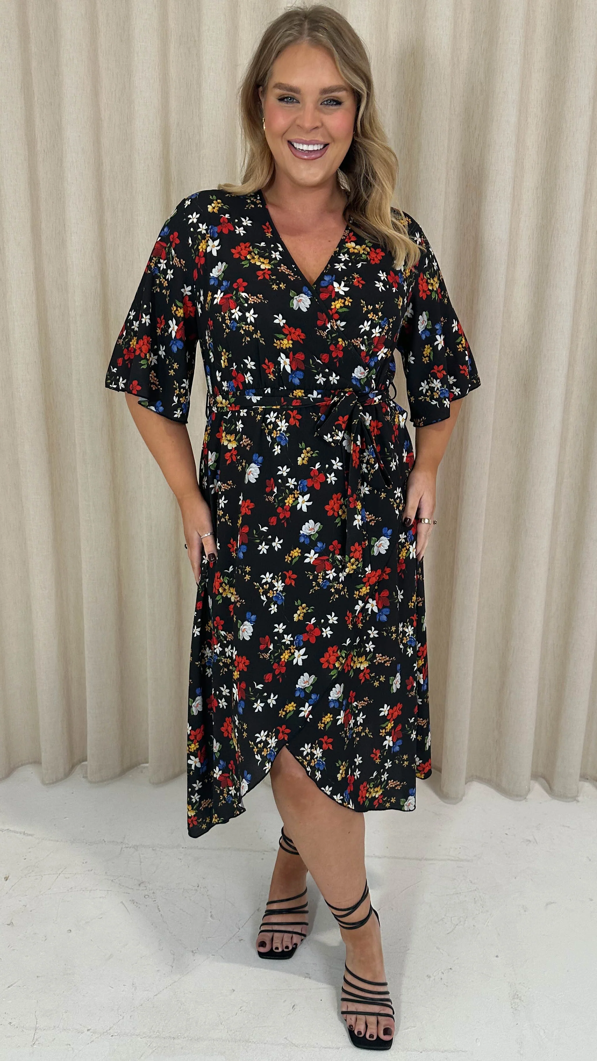 CurveWow Petite Wrap Angel Sleeve Dress Black Floral - Image 5