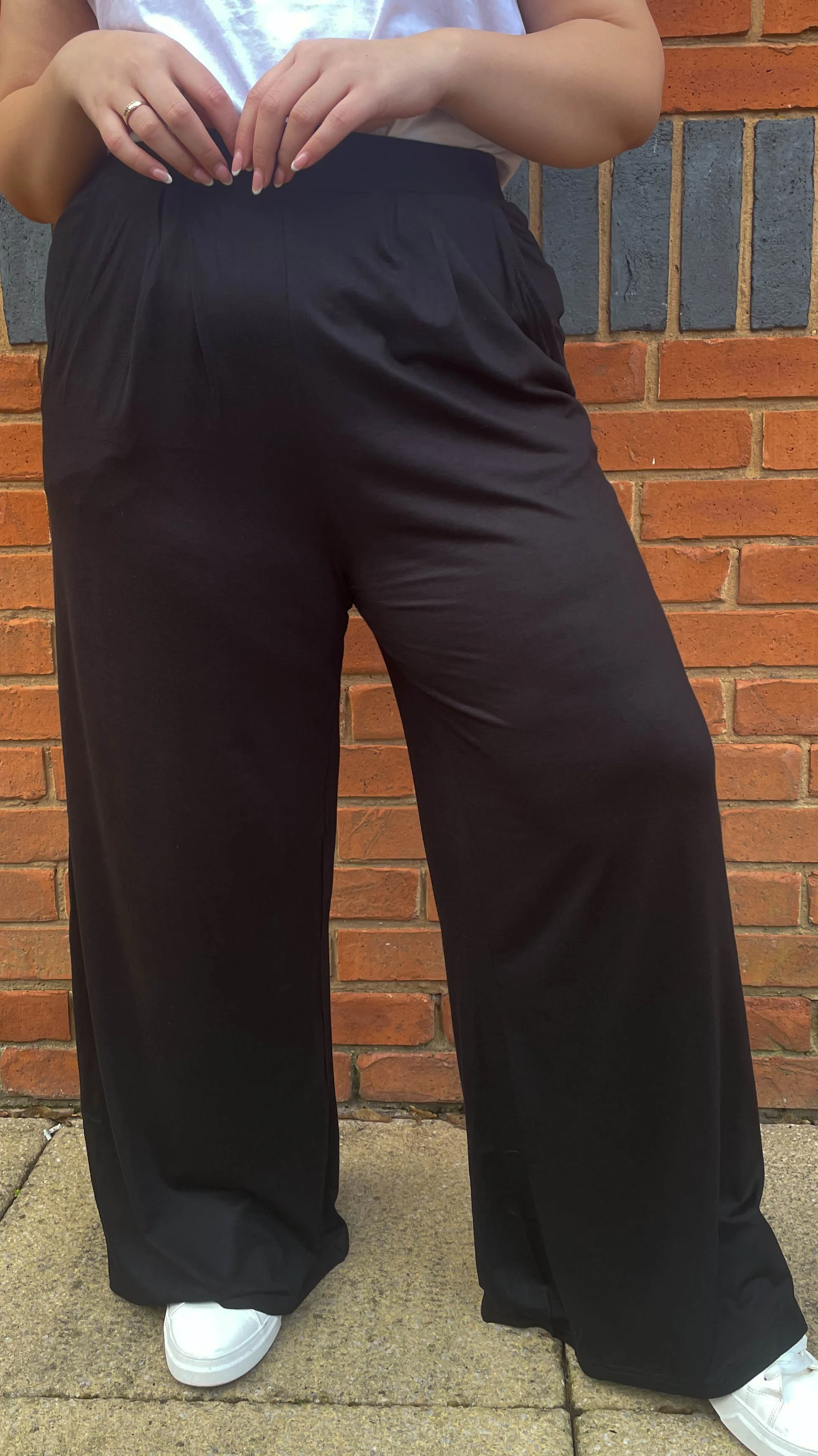CurveWow Pleated Wide Leg Trousers Black - Image 3