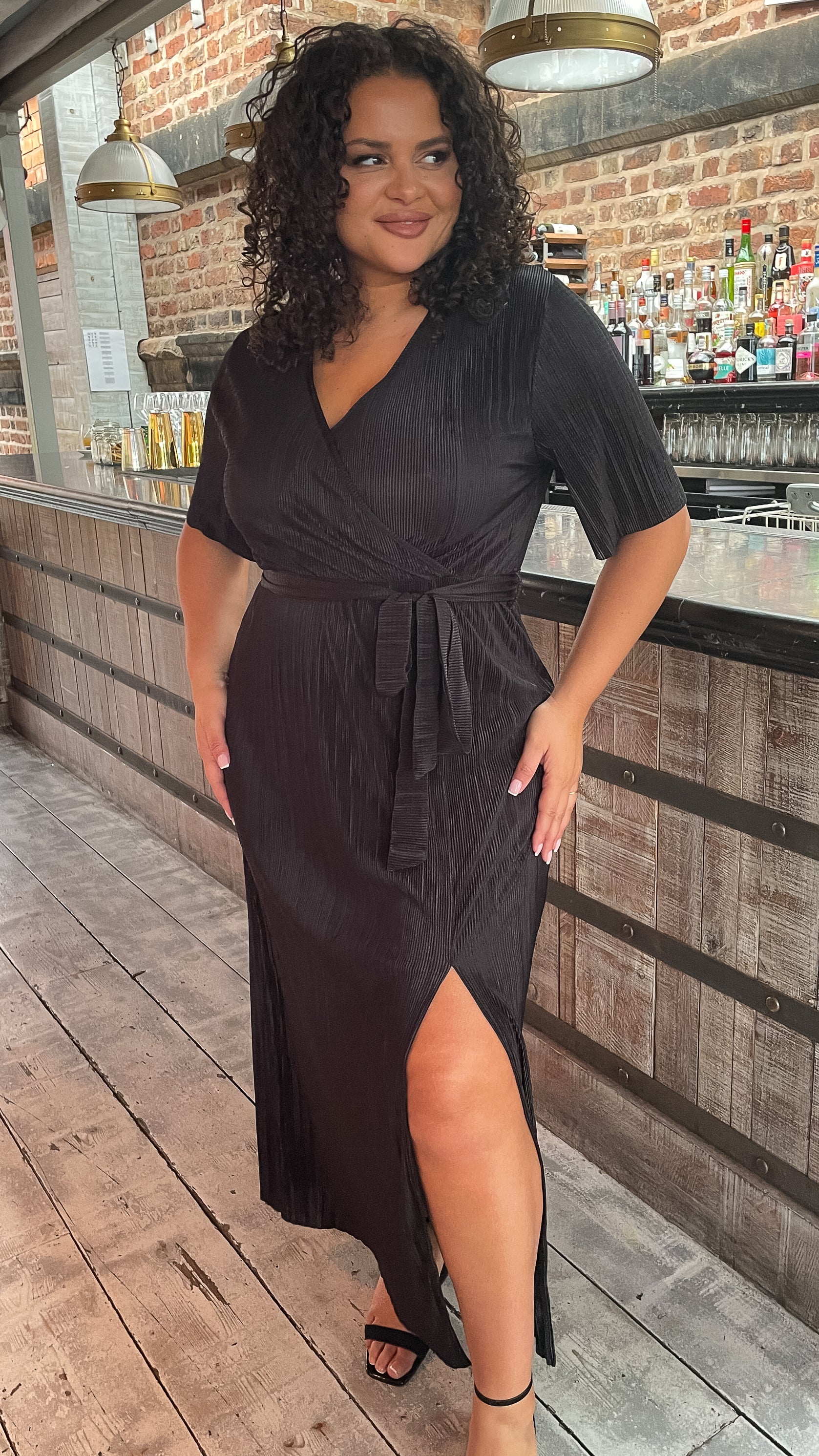 CurveWow Plisse Wrap Maxi Dress Black - Image 5