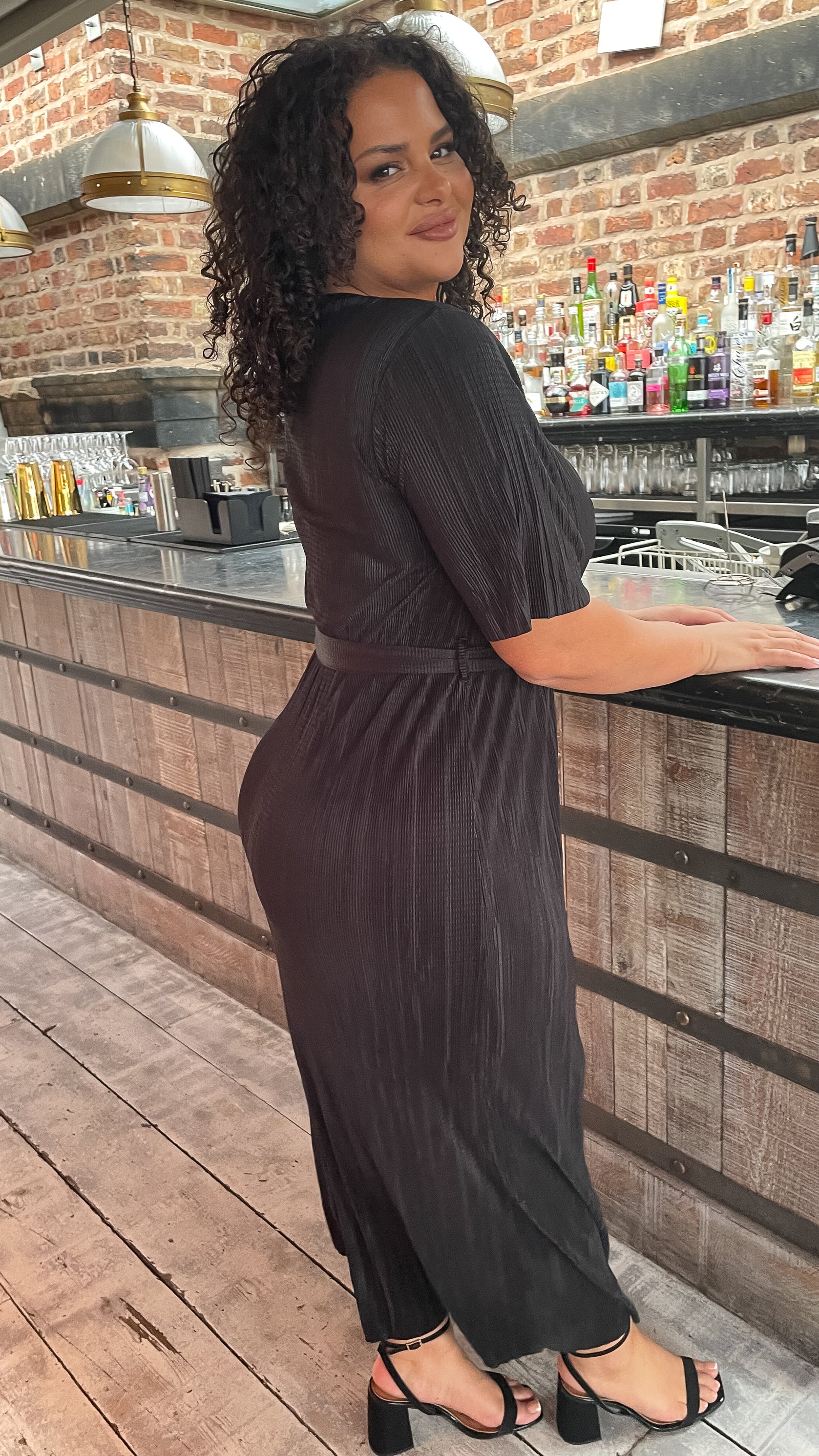 CurveWow Plisse Wrap Maxi Dress Black - Image 7