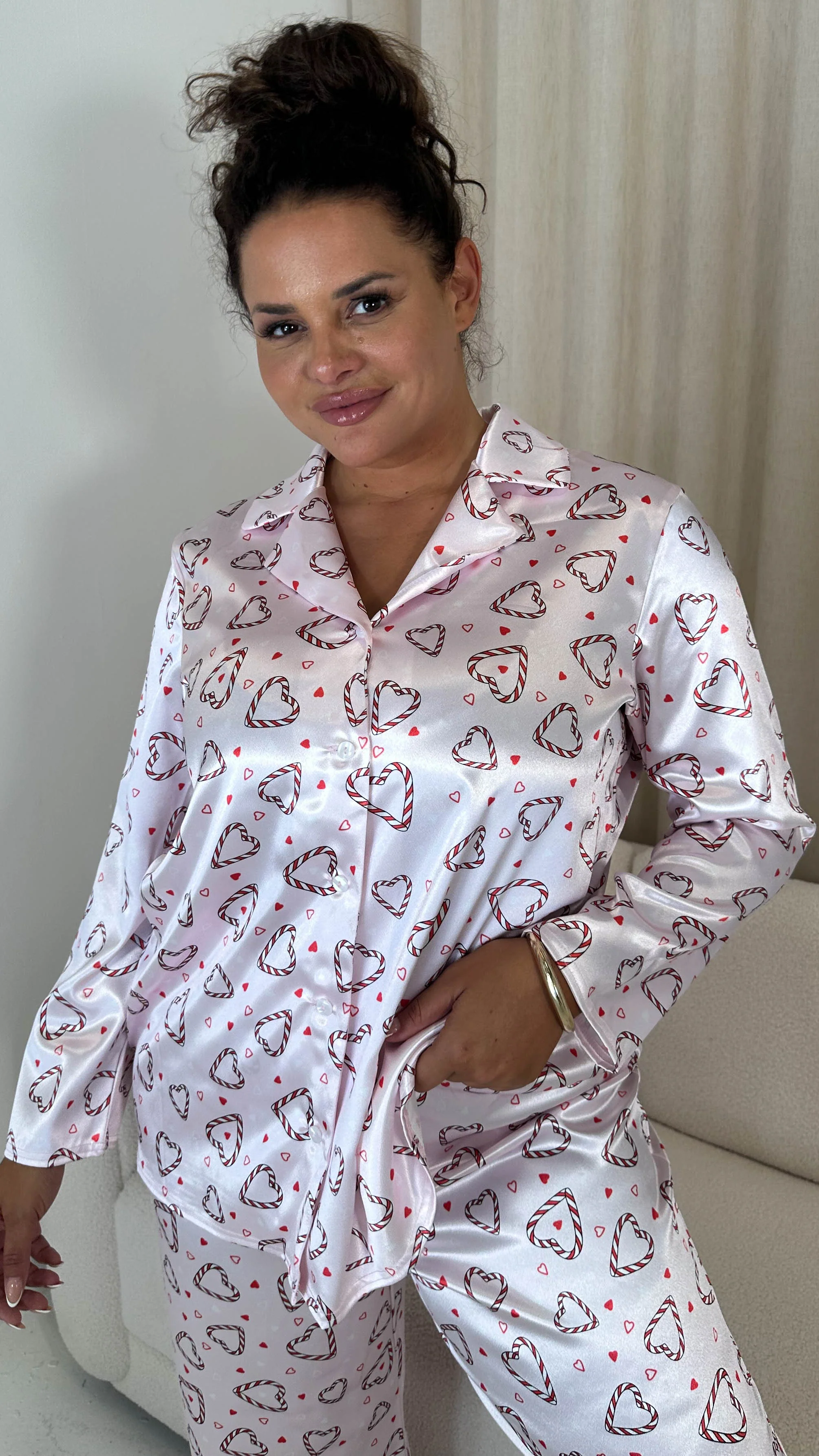 CurveWow Printed Satin Pyjama Set Heart - Image 2