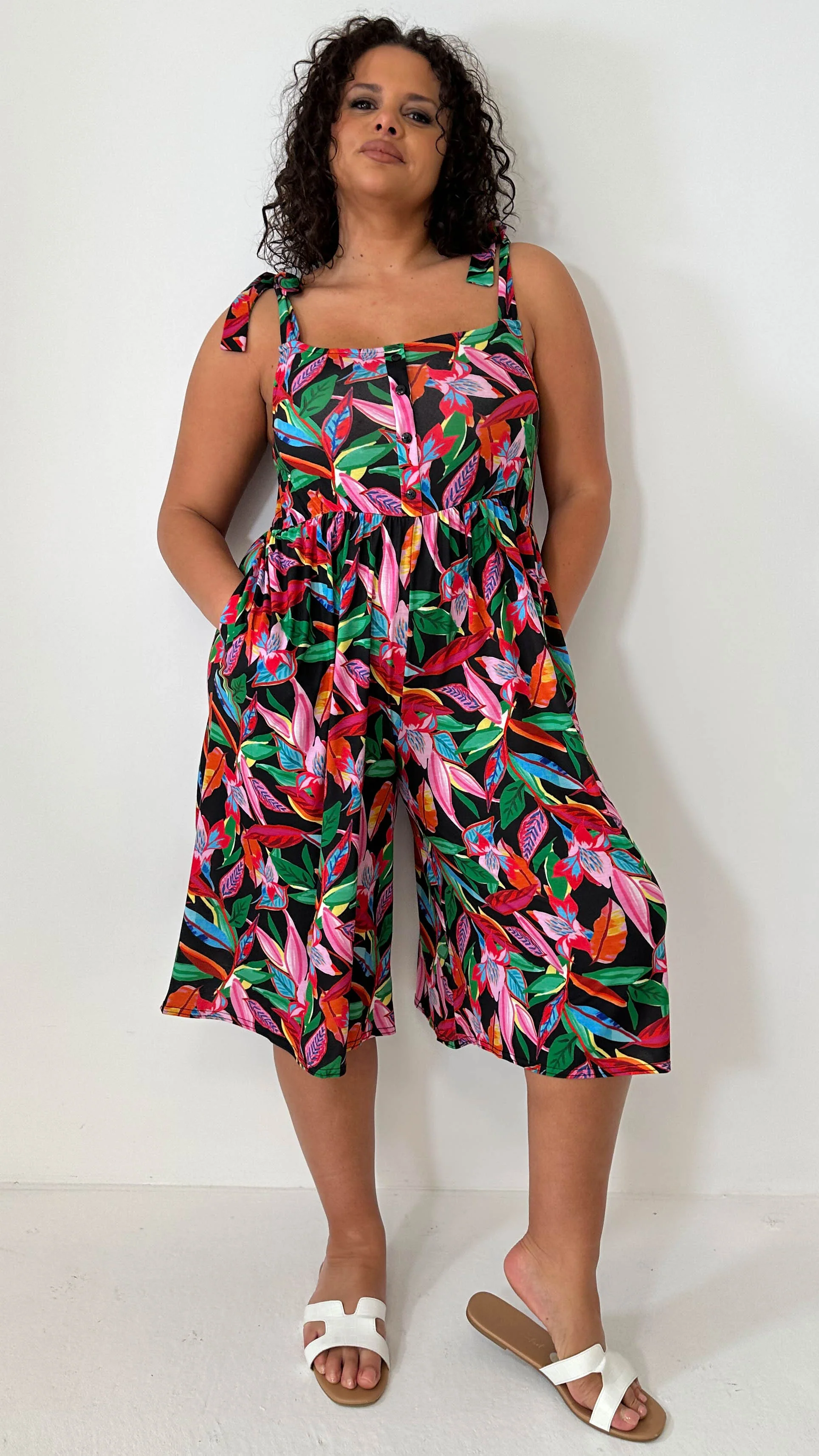 CurveWow Printed Tie Strappy Culotte Jumpsuit Black Multi Leaf - Image 9