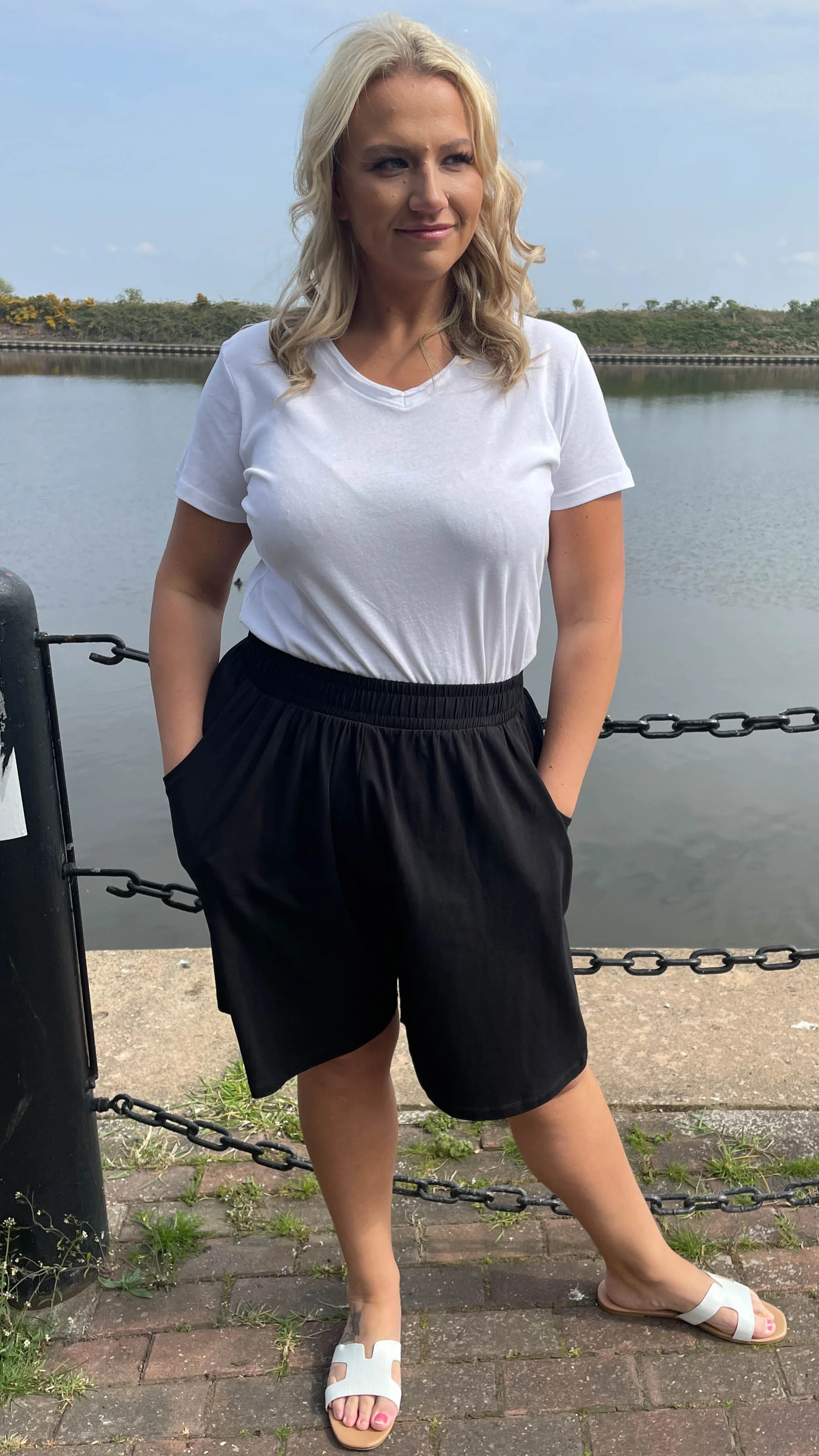 CurveWow Pull On Shorts Black - Image 2