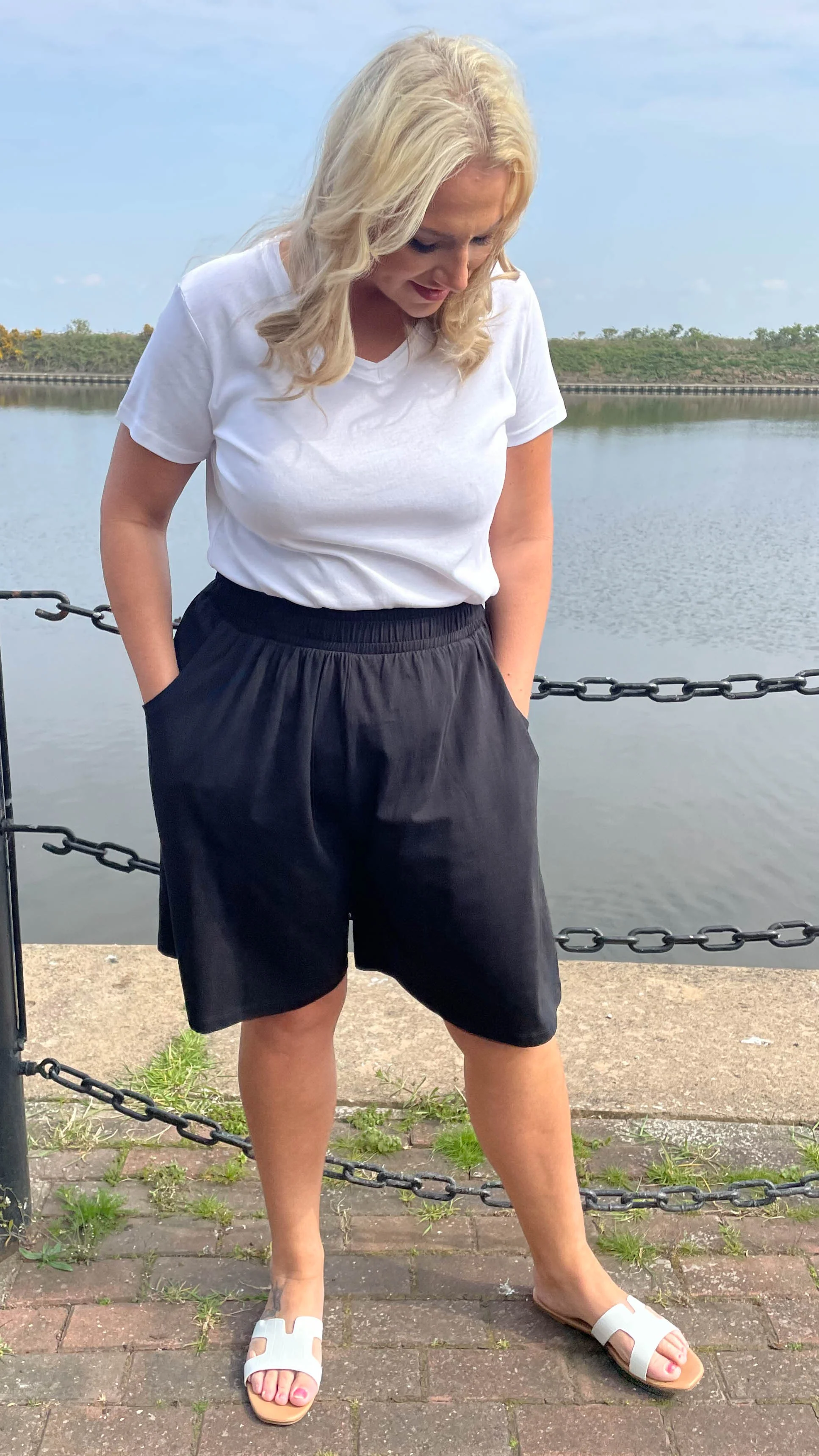 CurveWow Pull On Shorts Black - Image 6