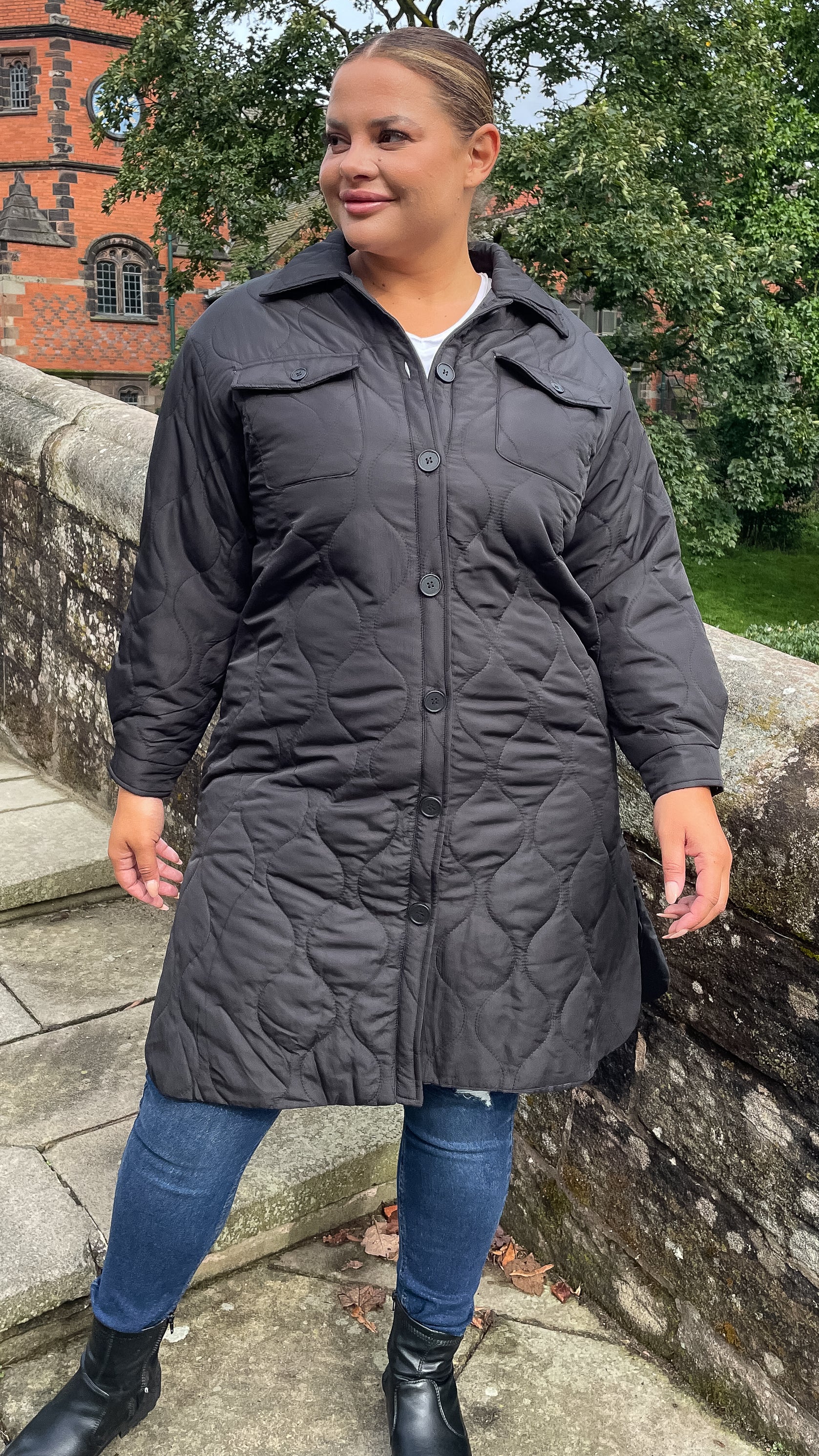 CurveWow Quilted Coat Black - Image 3
