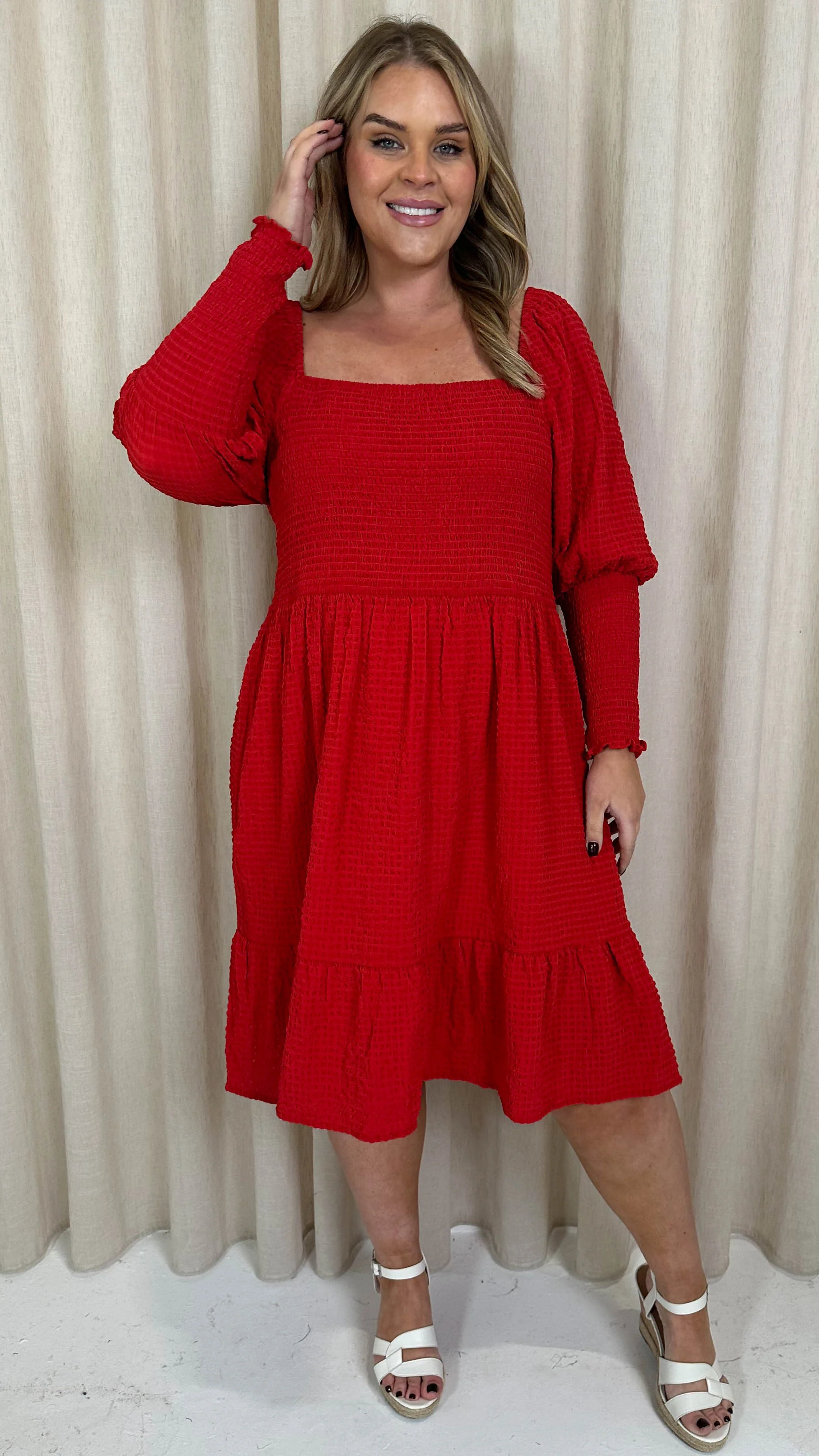 CurveWow Seersucker Puff Sleeve Dress Bright Red - Image 4