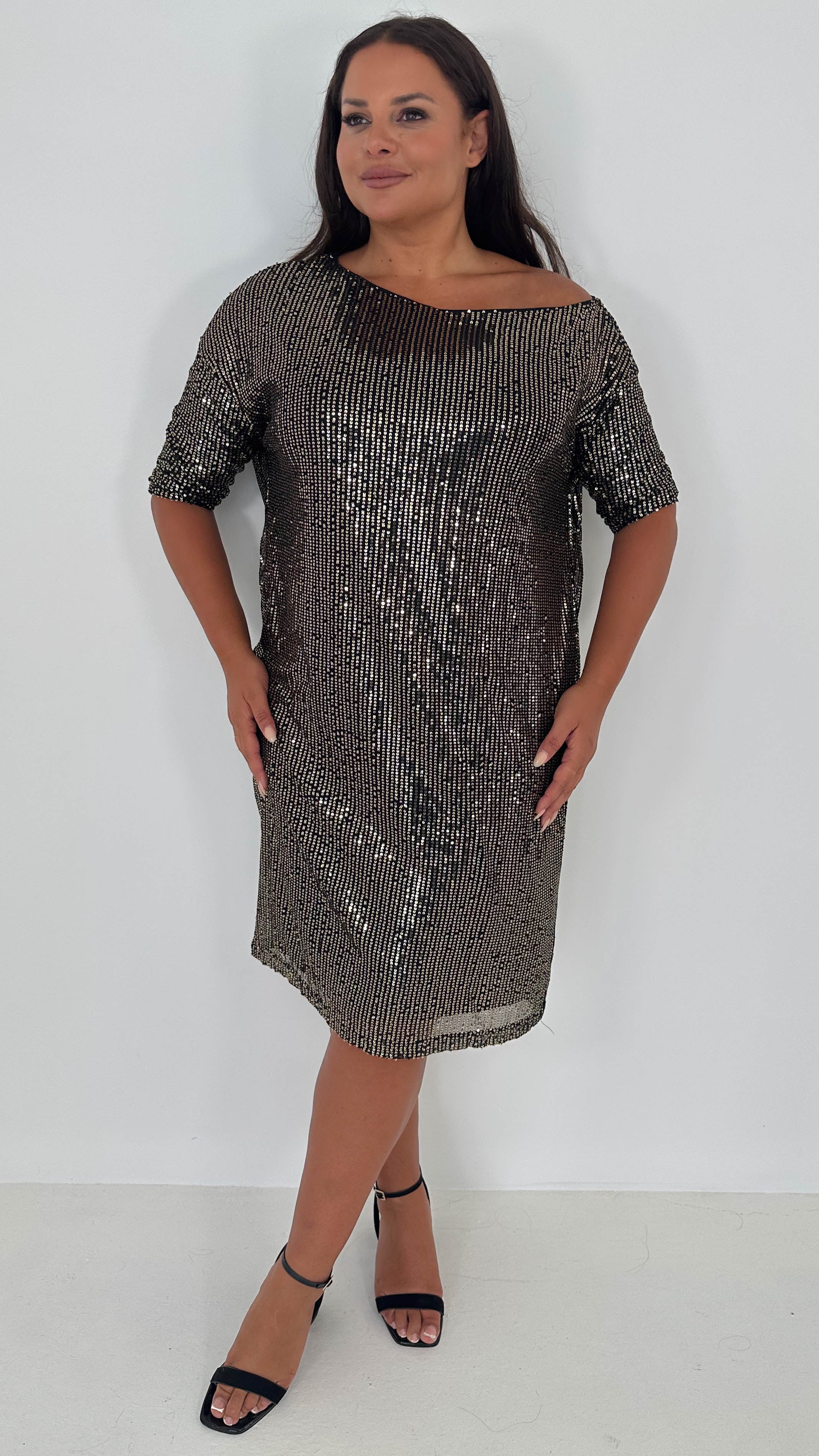 CurveWow Sequin Midi Black & Gold - Image 3